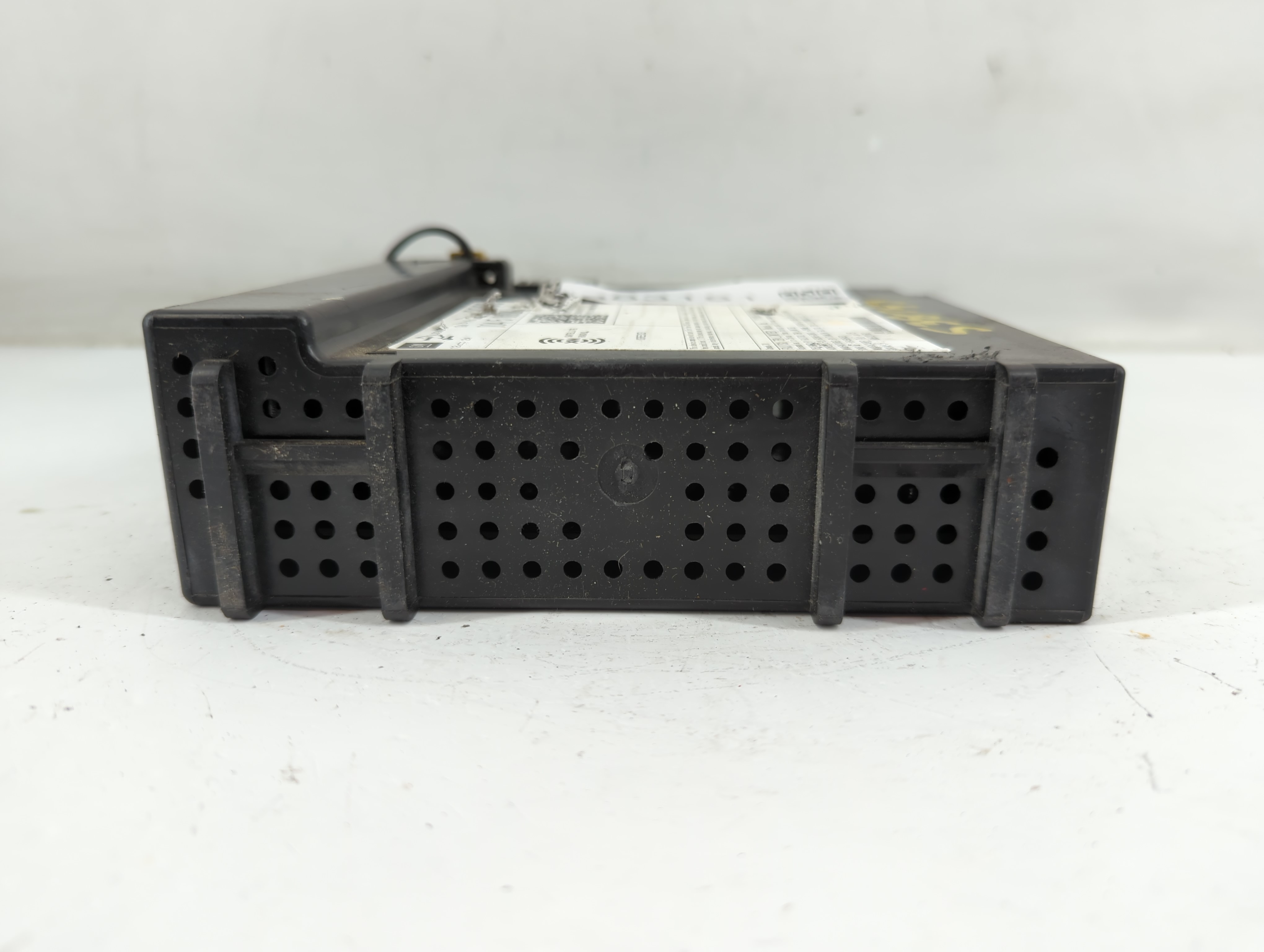 2016-2016 Chevrolet Colorado Am Fm Cd Player Radio Receiver 883181 - Oemusedautoparts1.com