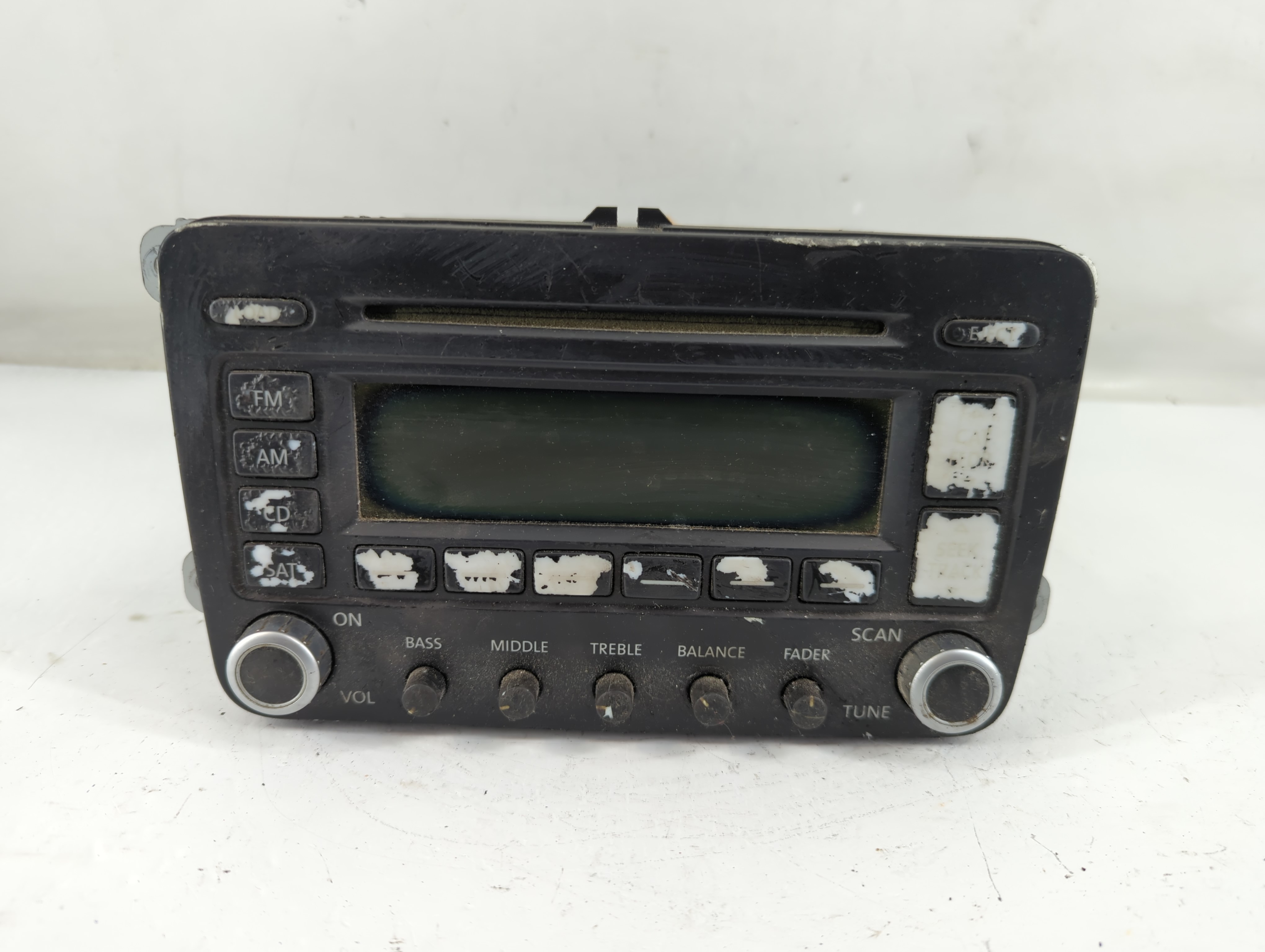 2005-2007 Volkswagen Jetta Am Fm Cd Player Radio Receiver 883184 - Oemusedautoparts1.com