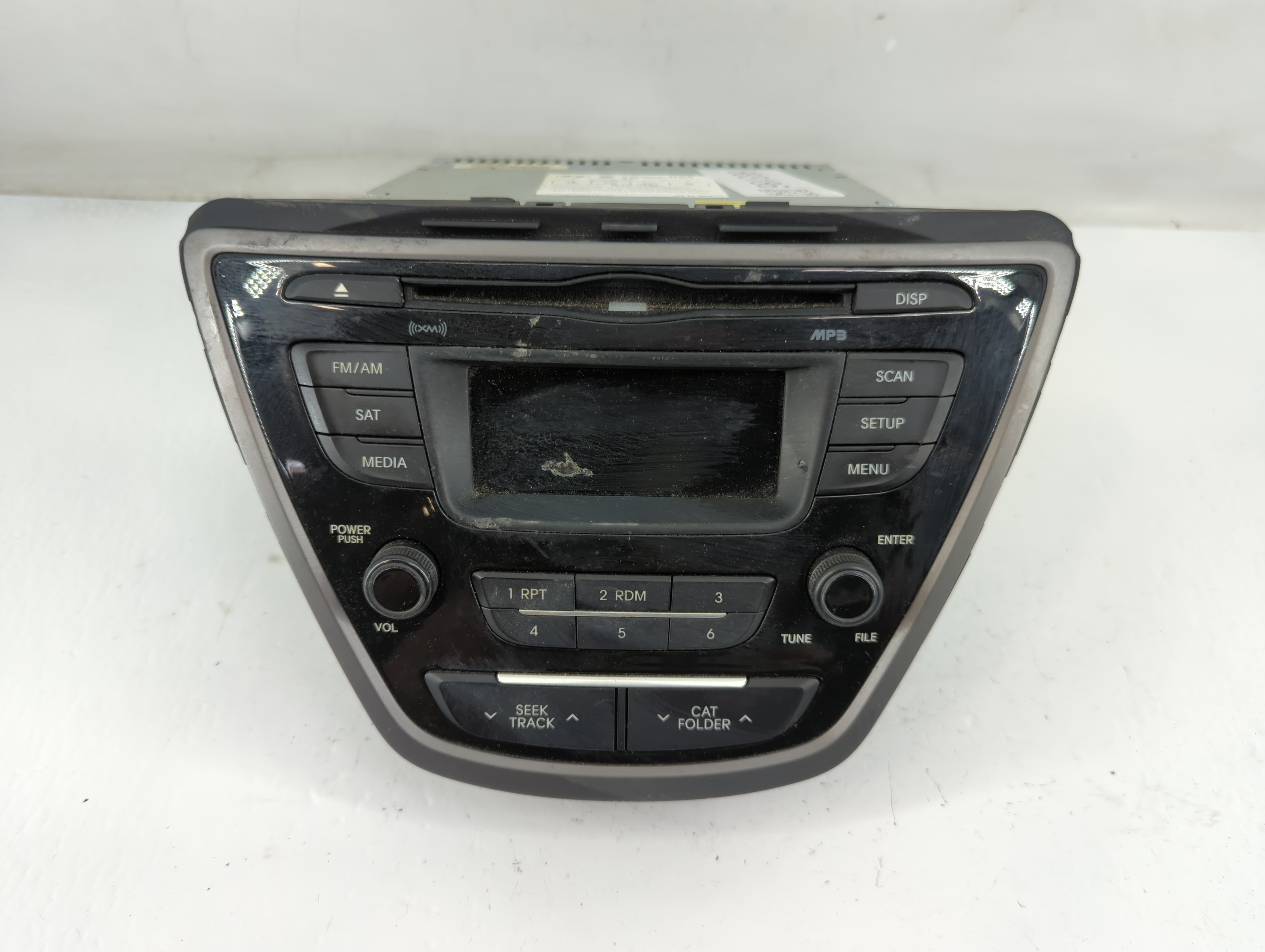 2014-2016 Hyundai Elantra Am Fm Cd Player Radio Receiver 883186 - Oemusedautoparts1.com