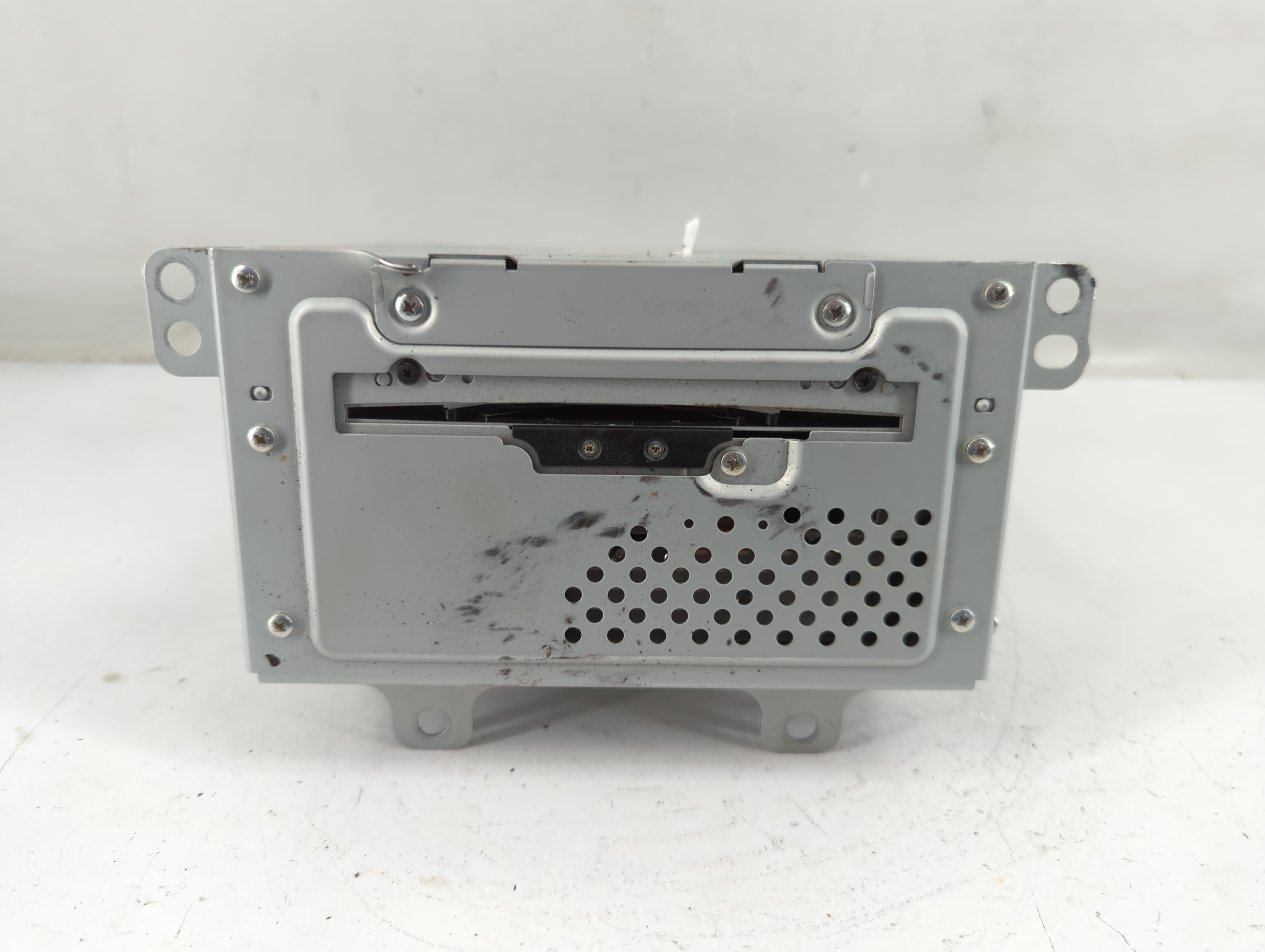 2012-2012 Buick Lacrosse Am Fm Cd Player Radio Receiver 883189 - Oemusedautoparts1.com