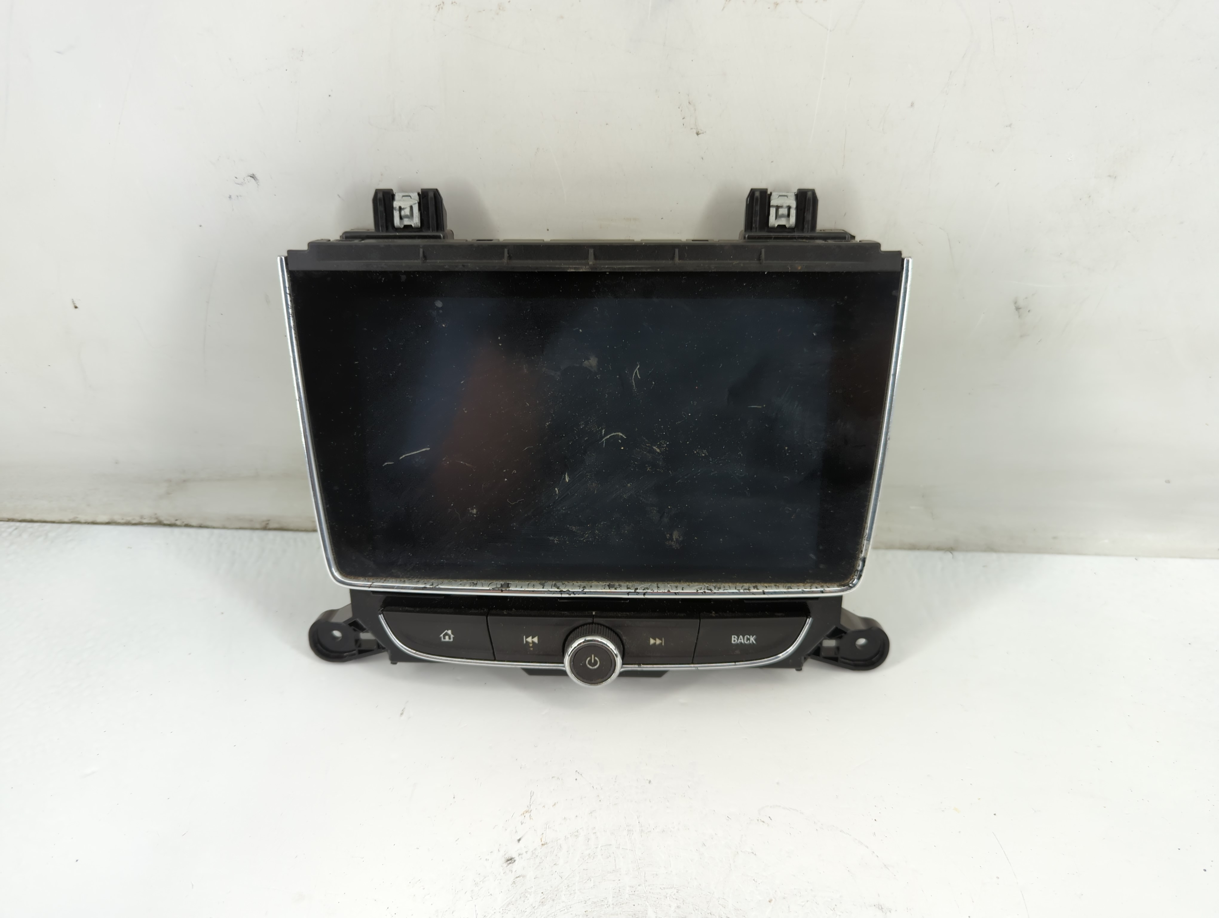 2017-2021 Buick Encore Am Fm Cd Player Radio Receiver 883246 - Oemusedautoparts1.com