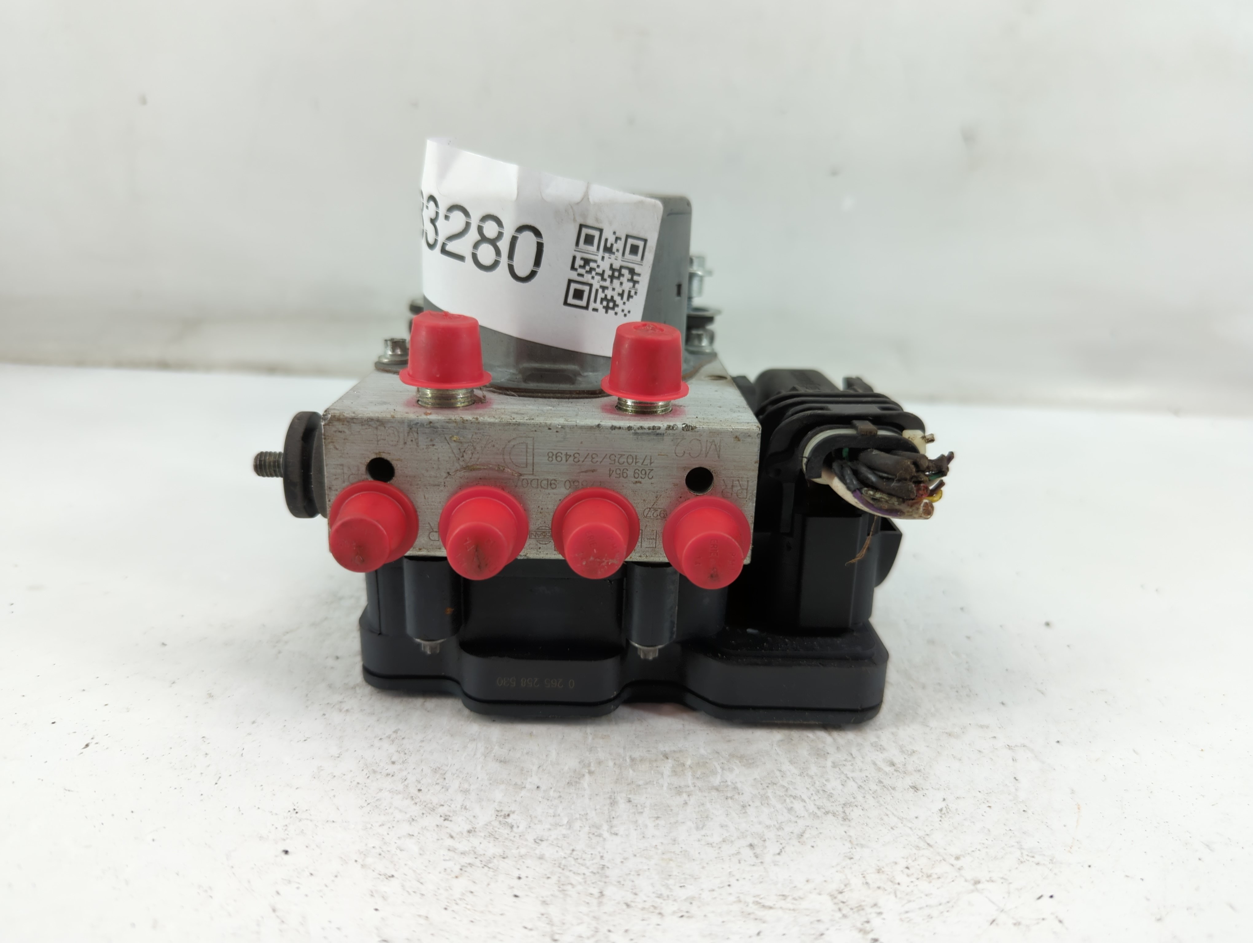 2017-2018 Nissan Maxima Abs Pump Control Module 883280 - Oemusedautoparts1.com