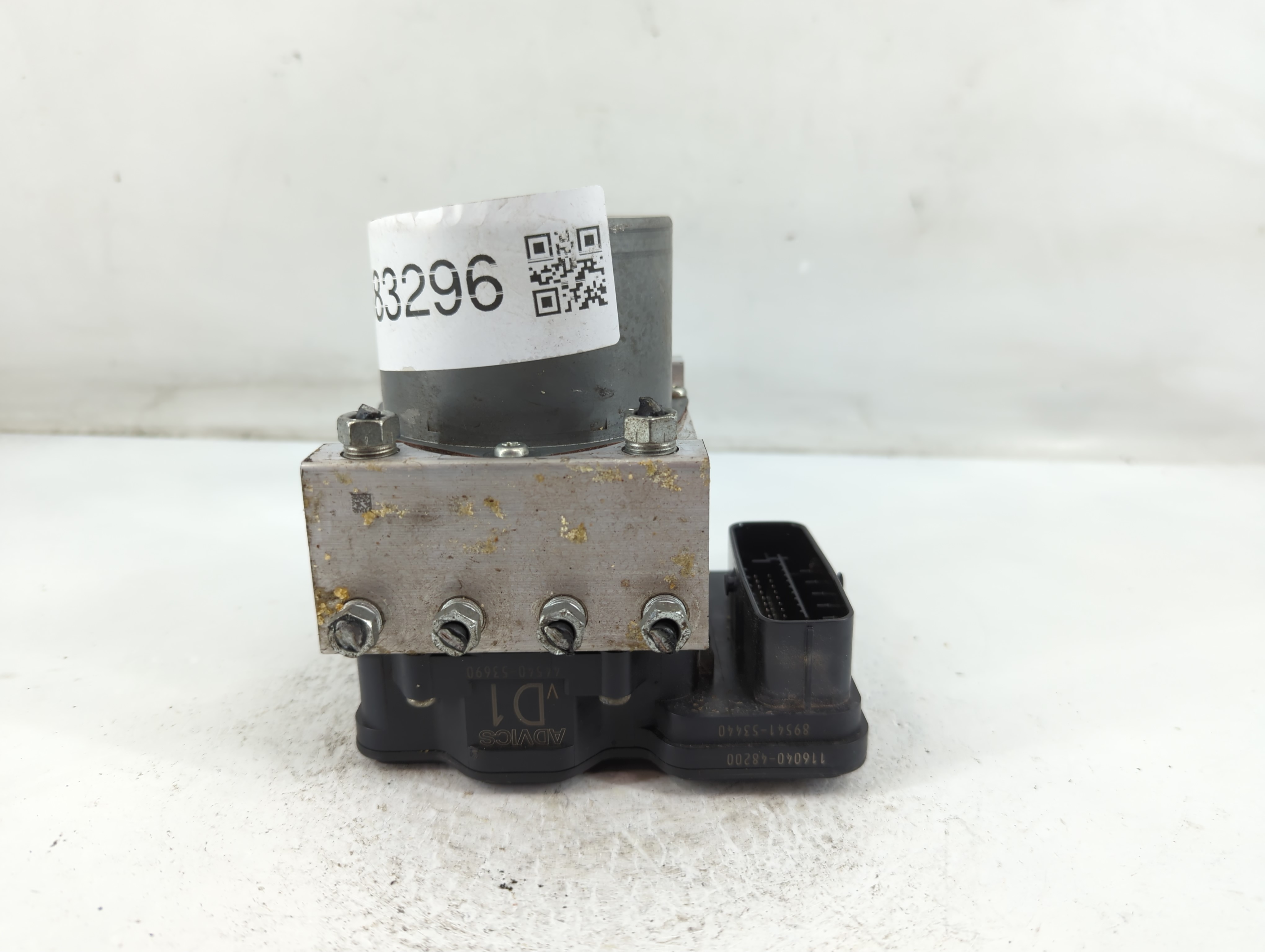 Picture of 2018-2019 Lexus Is300 Abs Pump Control Module 883296