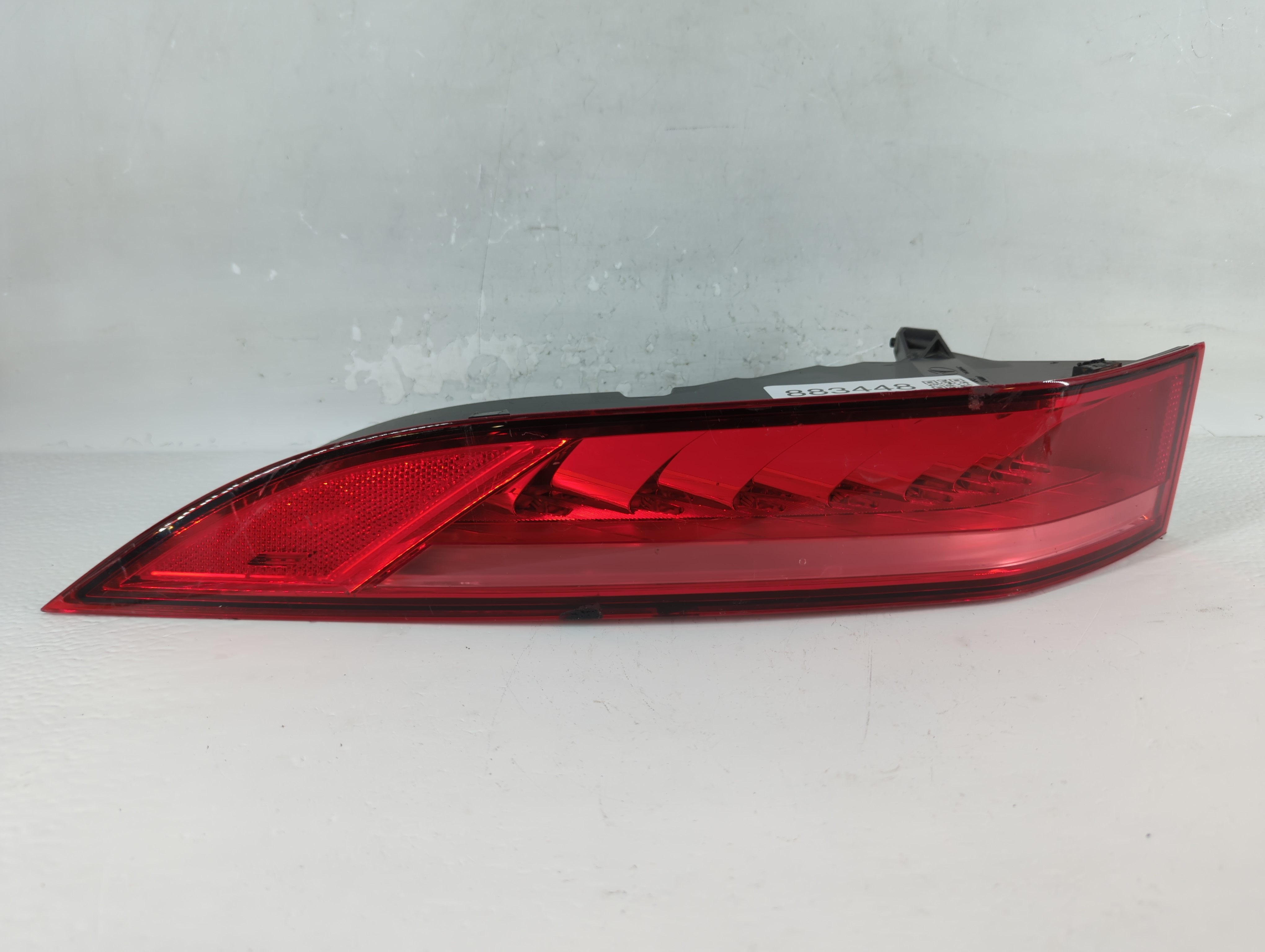 Picture of 2017-2020 Jaguar F-pace Driver Left Side Tail Light Taillight Oem 883448