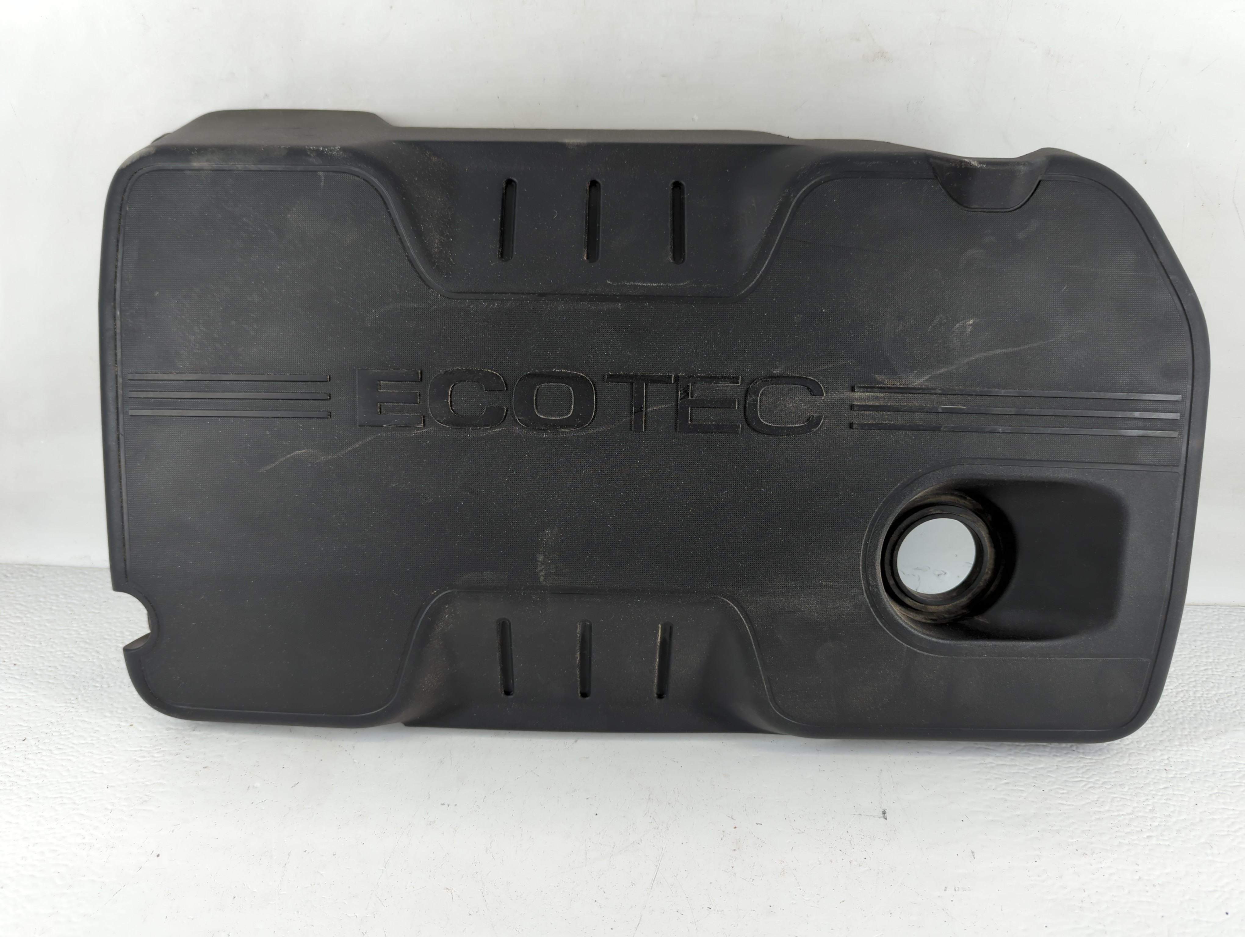 2015 Buick Verano Engine Cover 883472 - Oemusedautoparts1.com