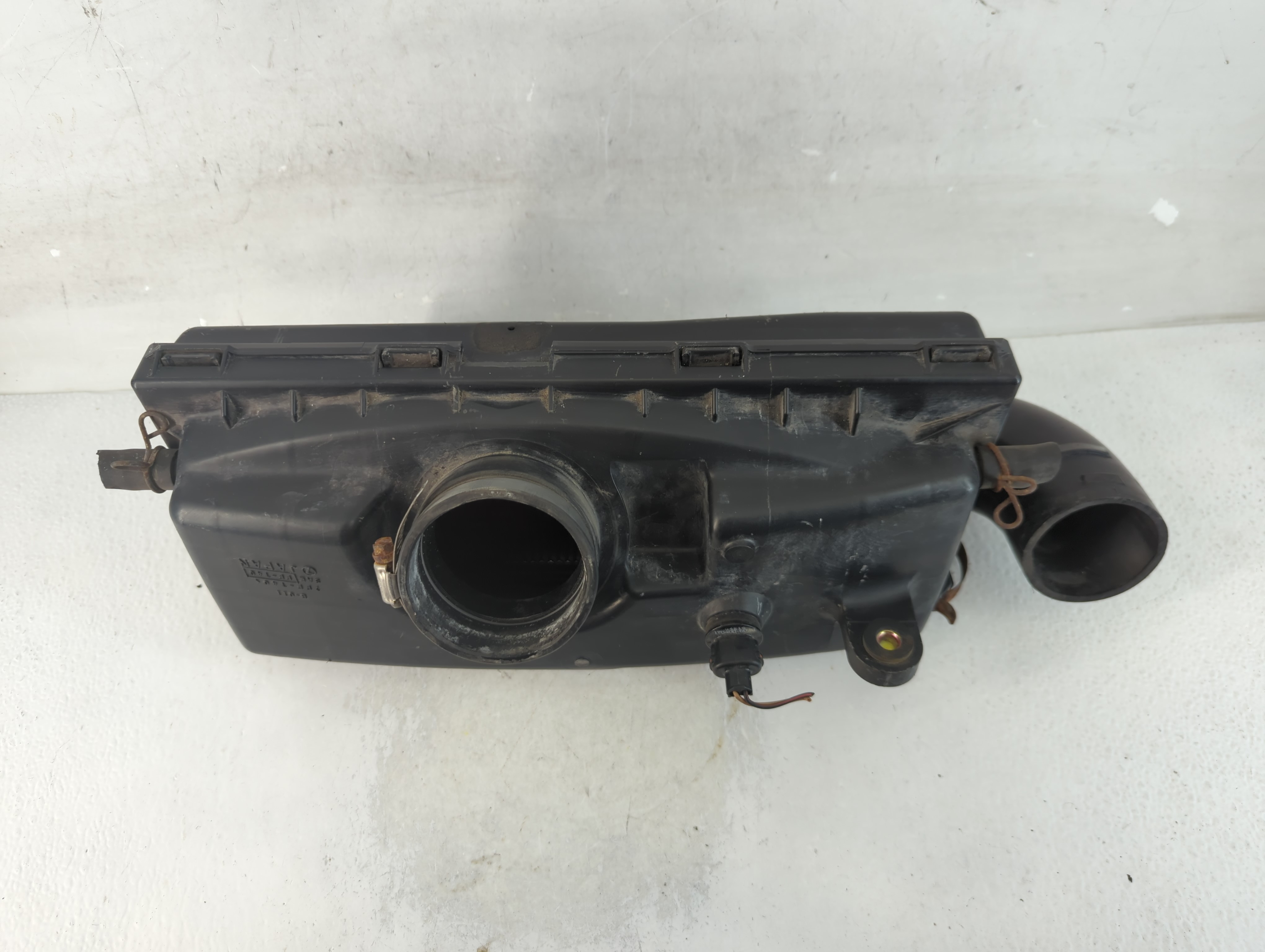 Picture of 2003-2004 Subaru Forester Air Cleaner Intake-duct Hose Tube 883531