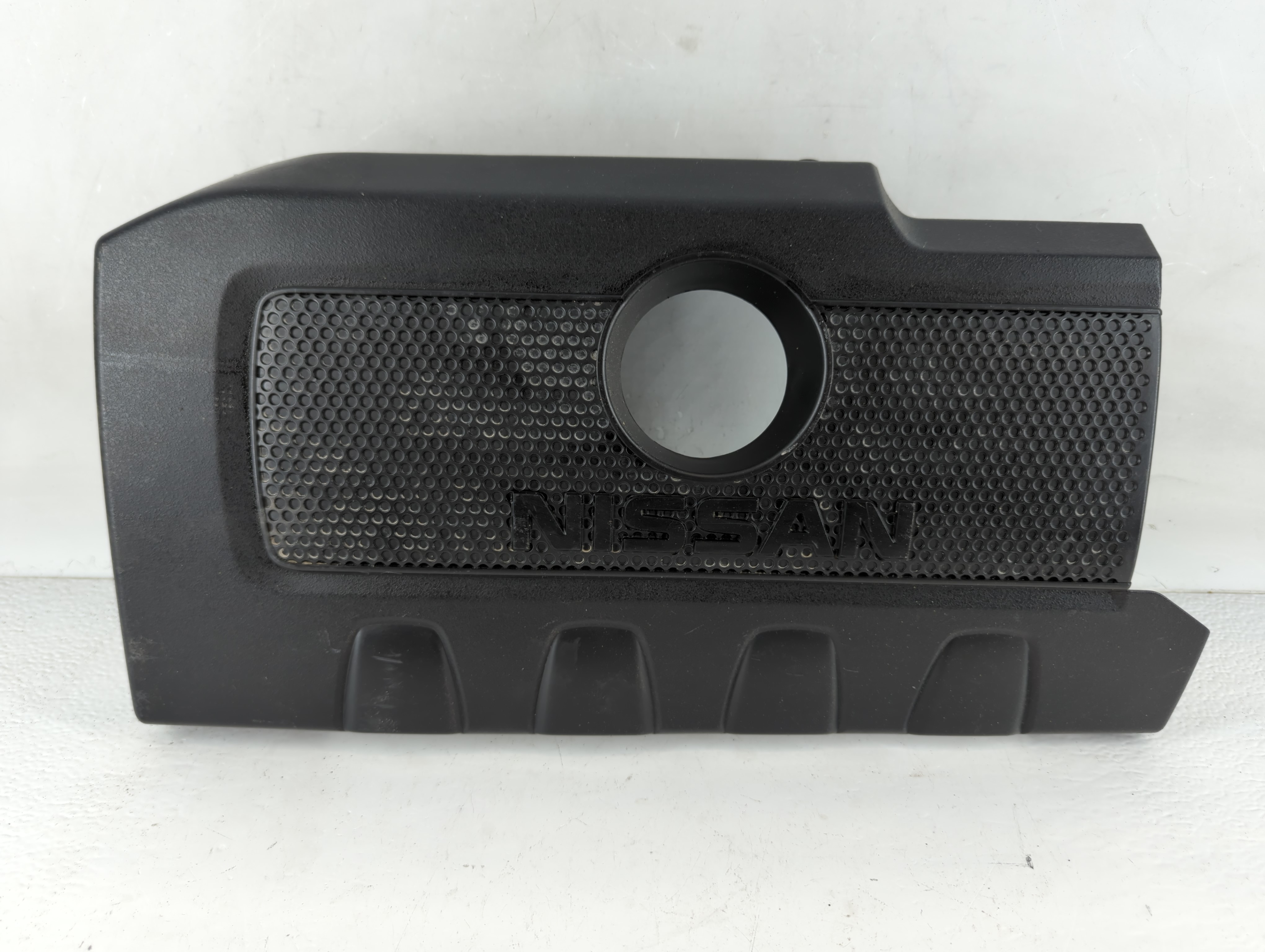 Picture of 2019 Nissan Sentra Engine Cover 883567