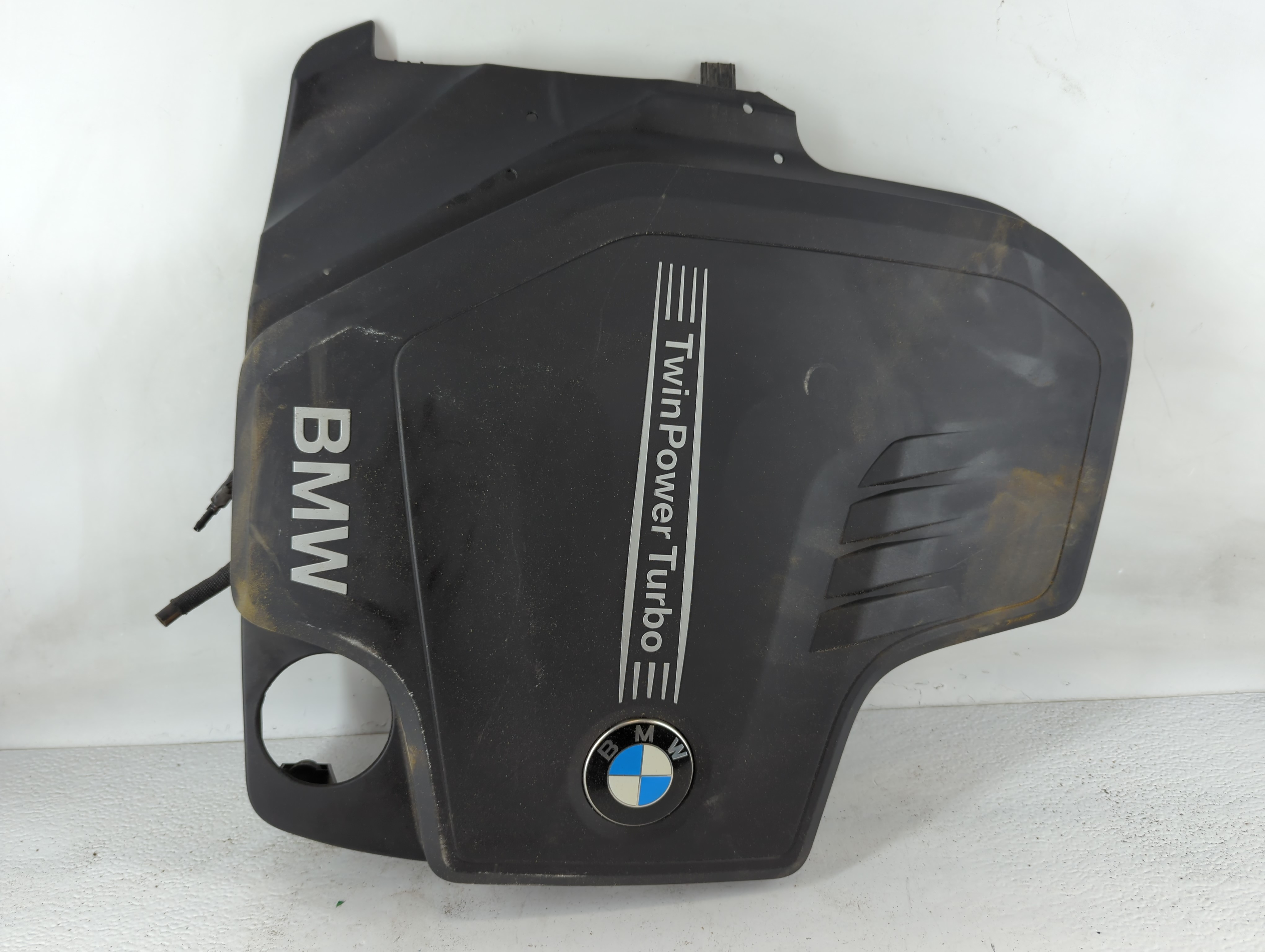 2012 Bmw 328i Engine Cover 883576 - Oemusedautoparts1.com