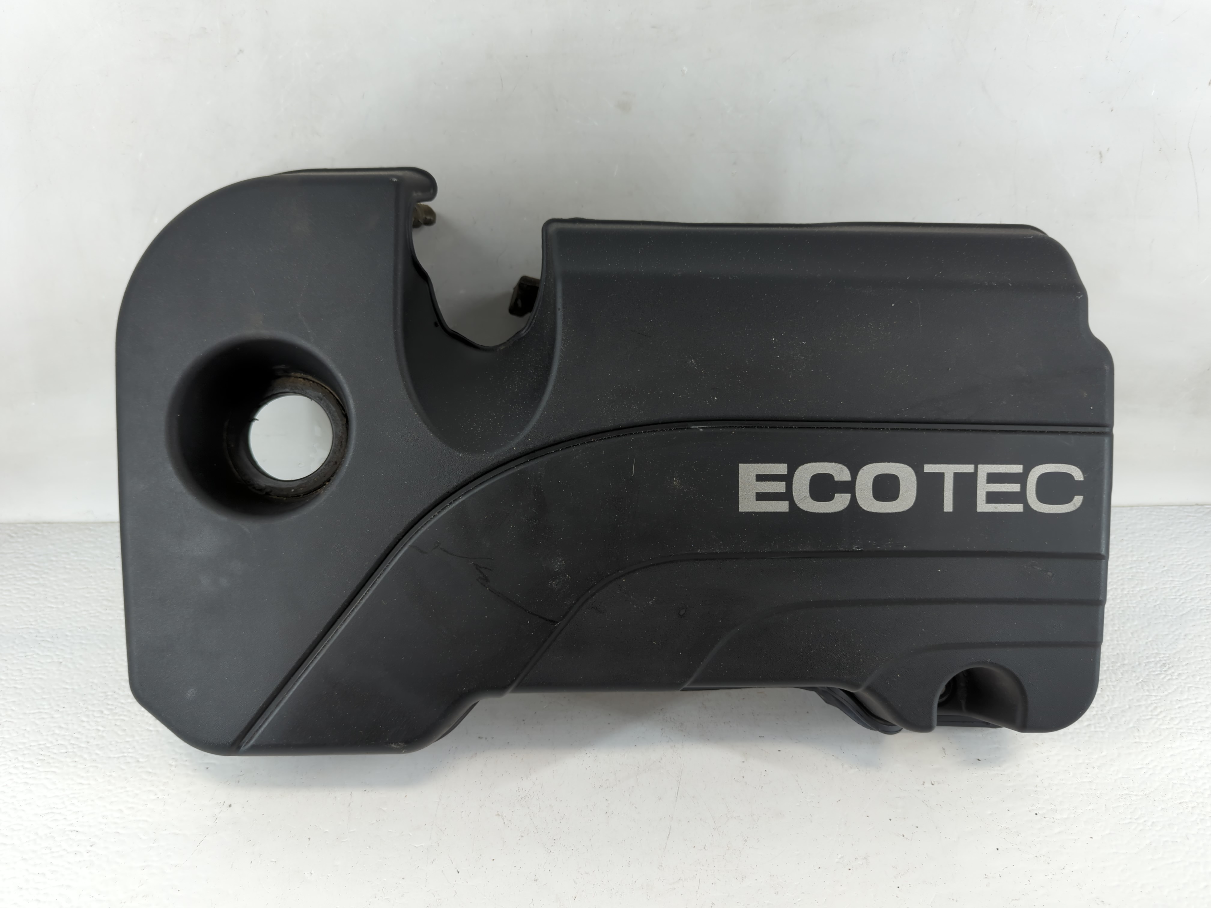 2019 Chevrolet Equinox Engine Cover 883583 - Oemusedautoparts1.com