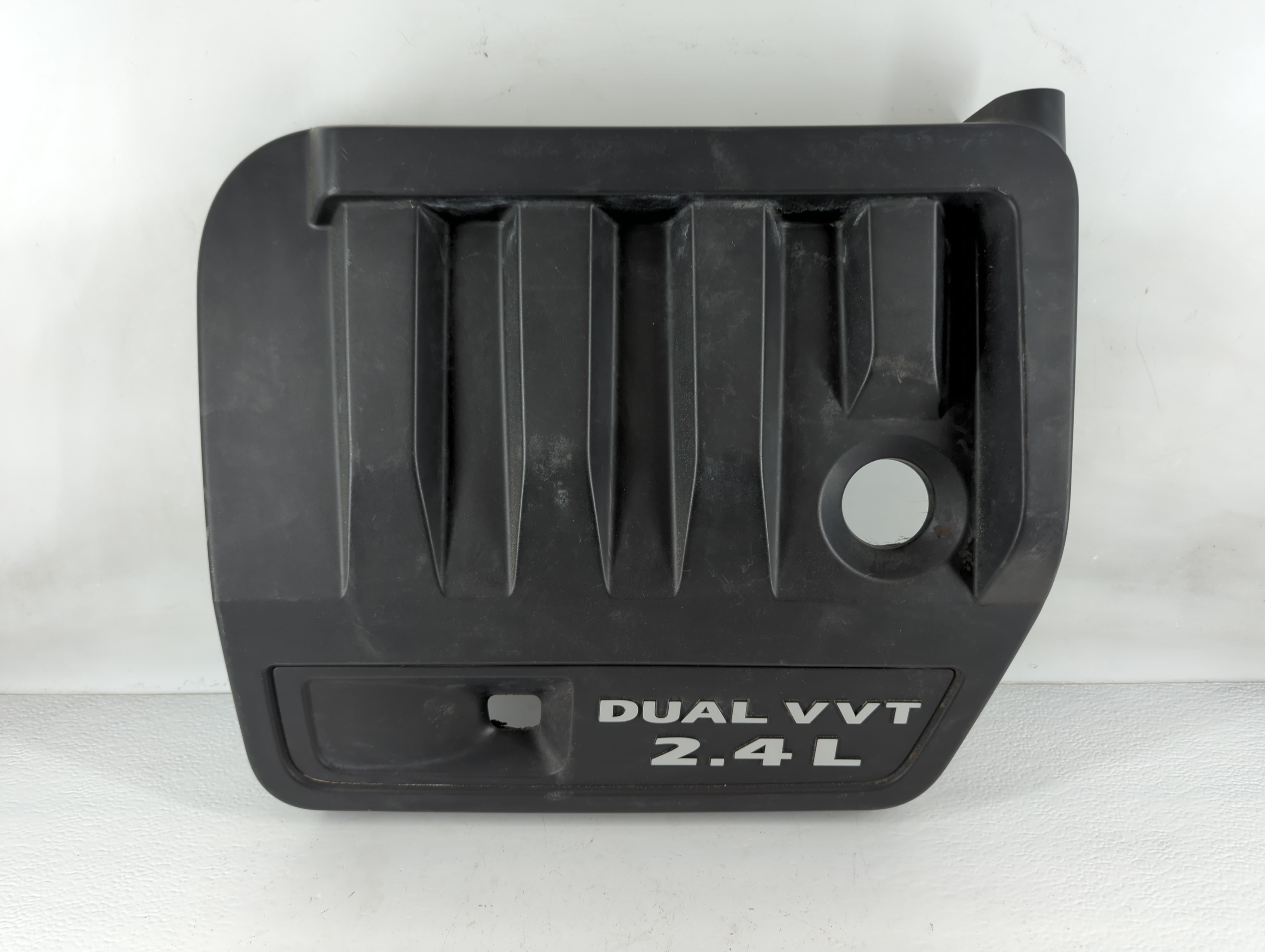 2013 Dodge Avenger Engine Cover 883589 - Oemusedautoparts1.com