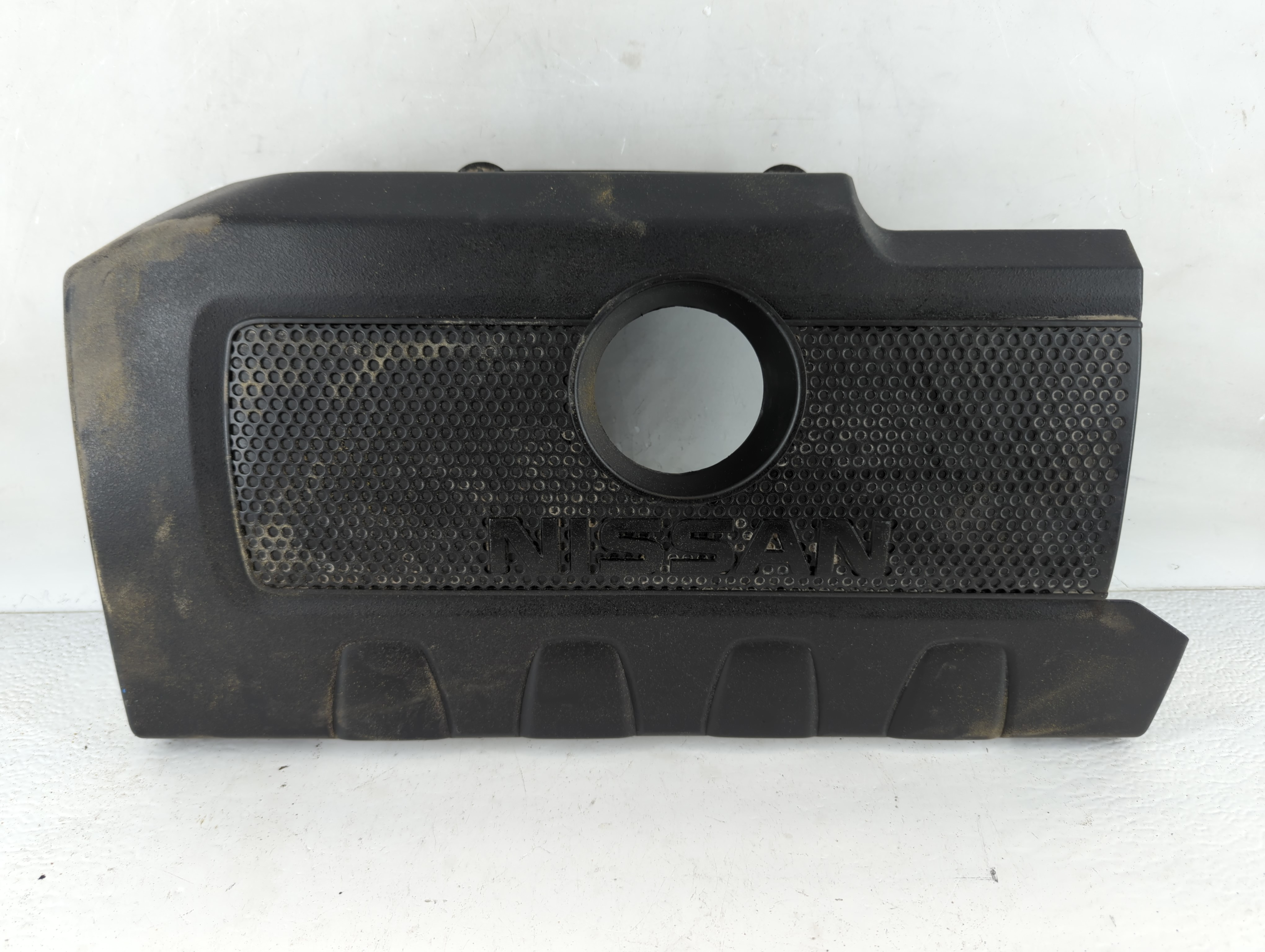 Picture of 2019 Nissan Sentra Engine Cover 883599
