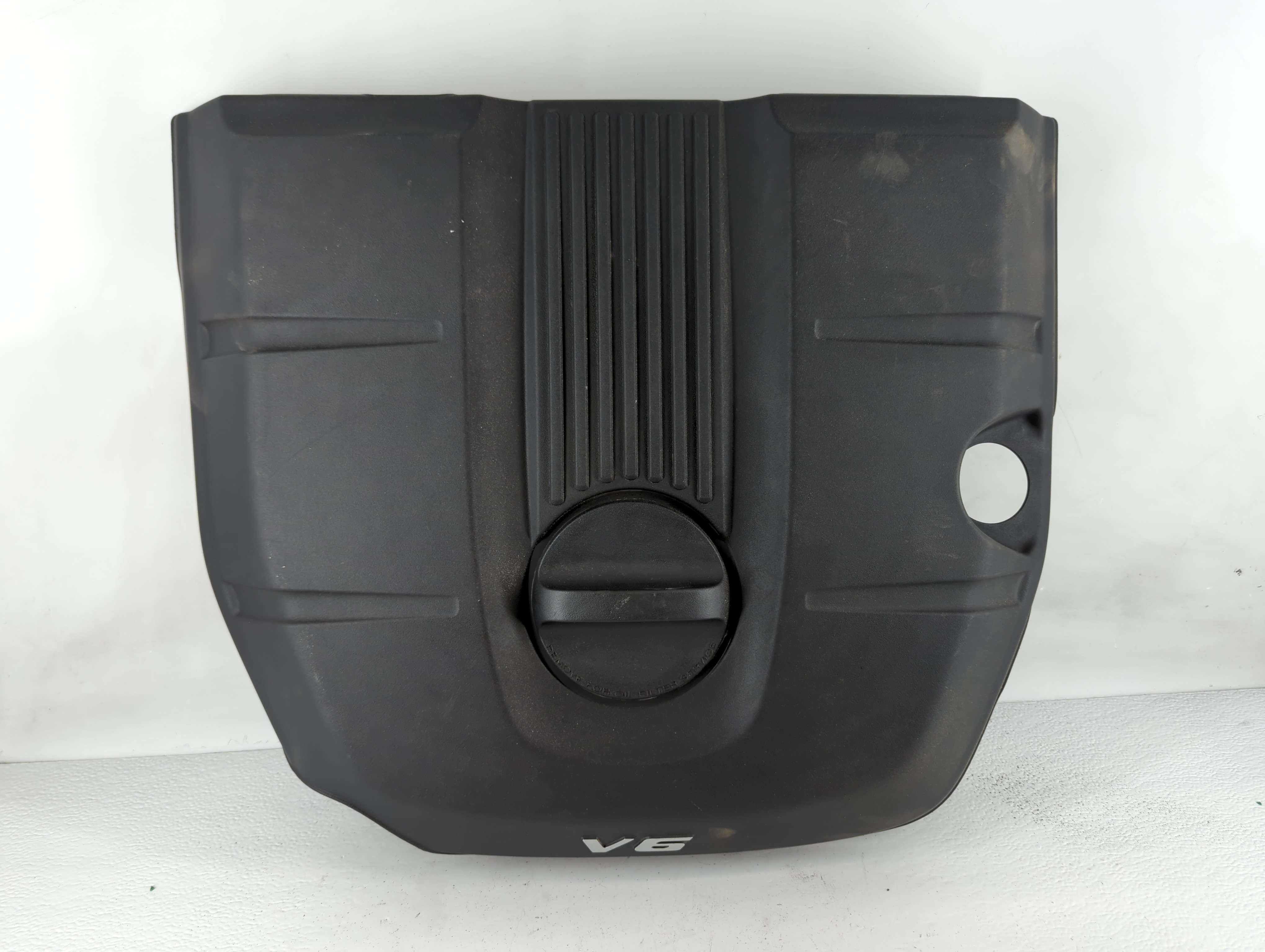 2015 Dodge Durango Engine Cover 883602 - Oemusedautoparts1.com