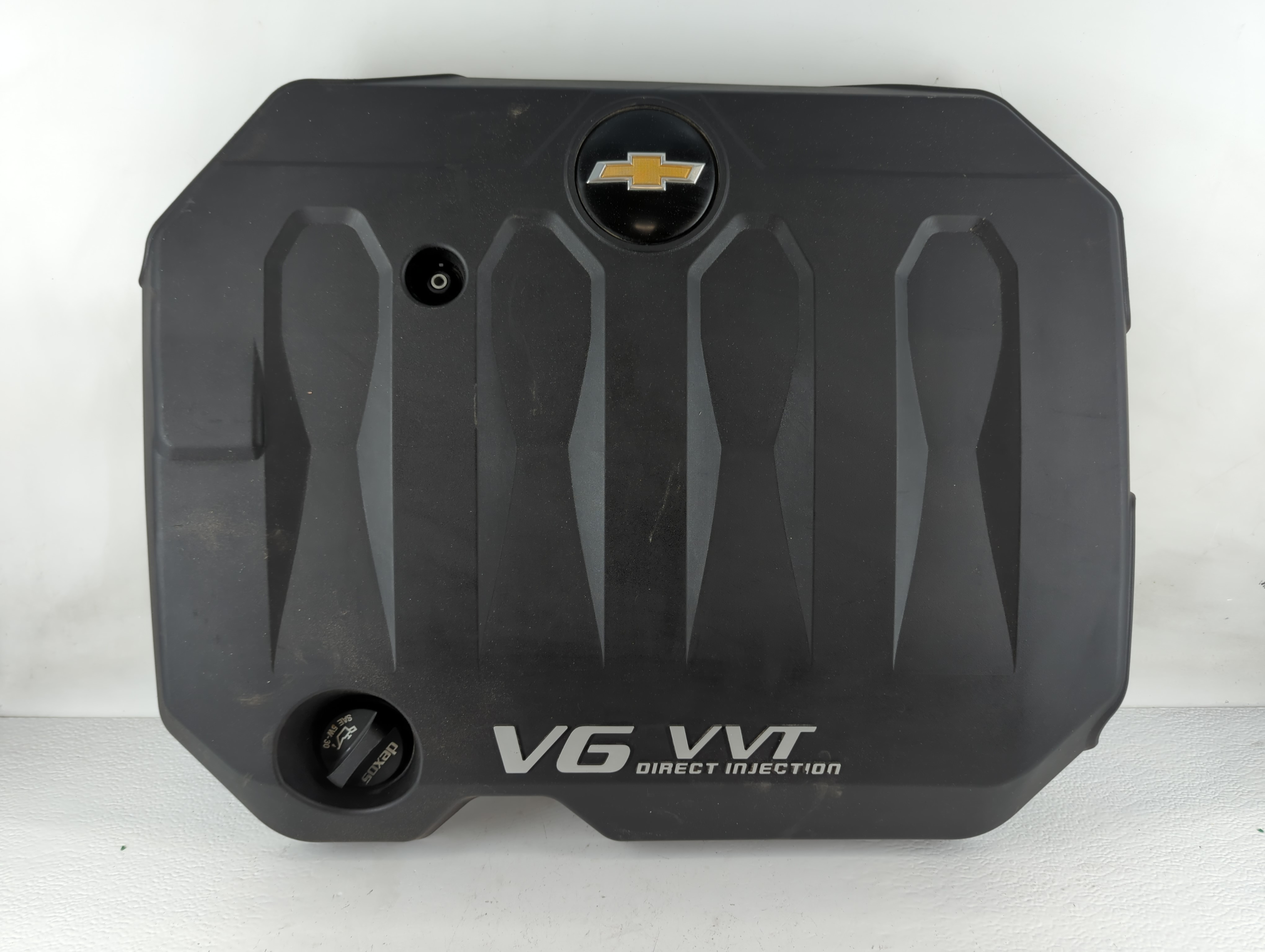 2015 Chevrolet Impala Engine Cover 883631 - Oemusedautoparts1.com