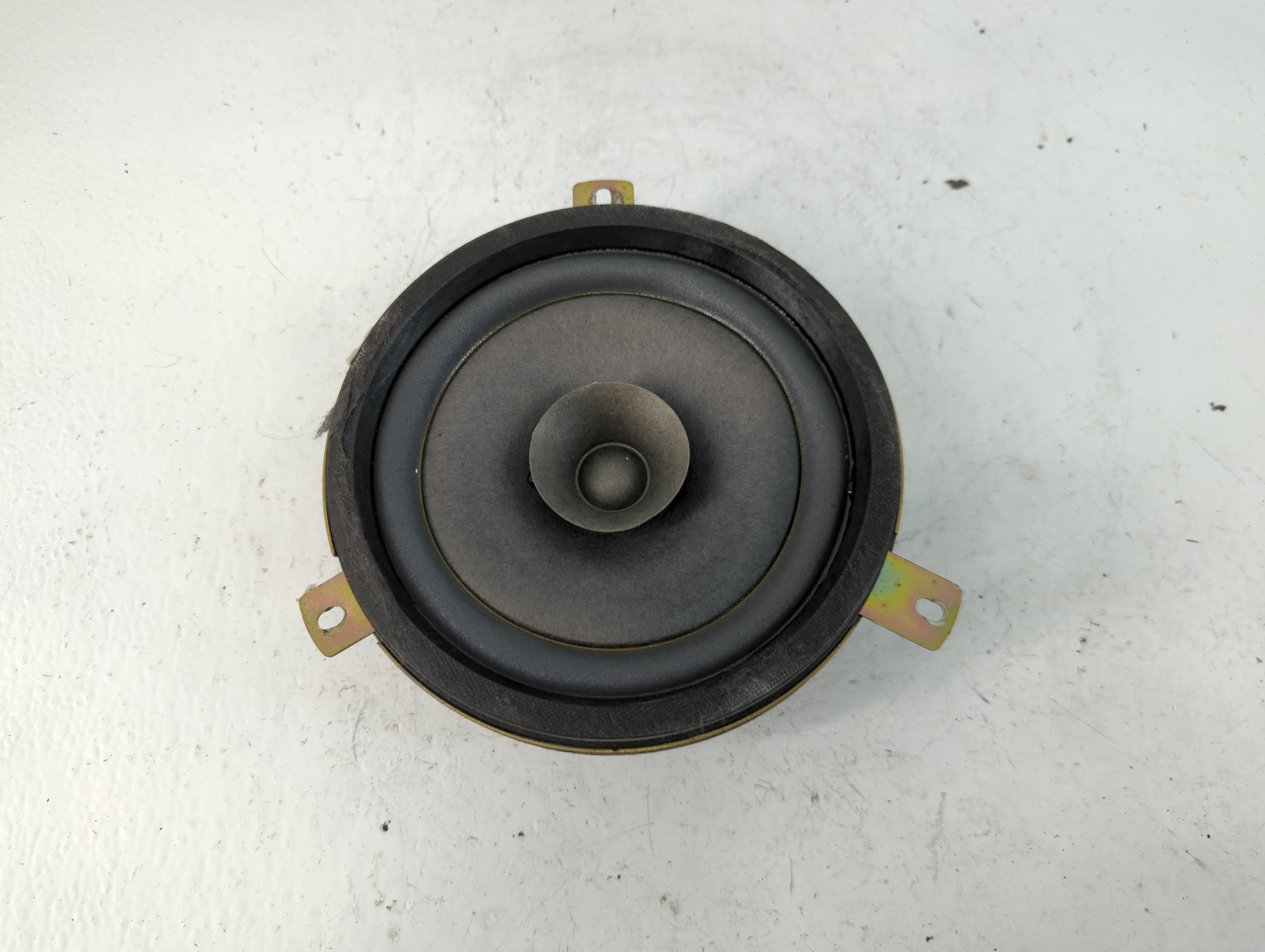 Picture of 1995 Jeep Grand Cherokee Speaker/subwoofer 883682