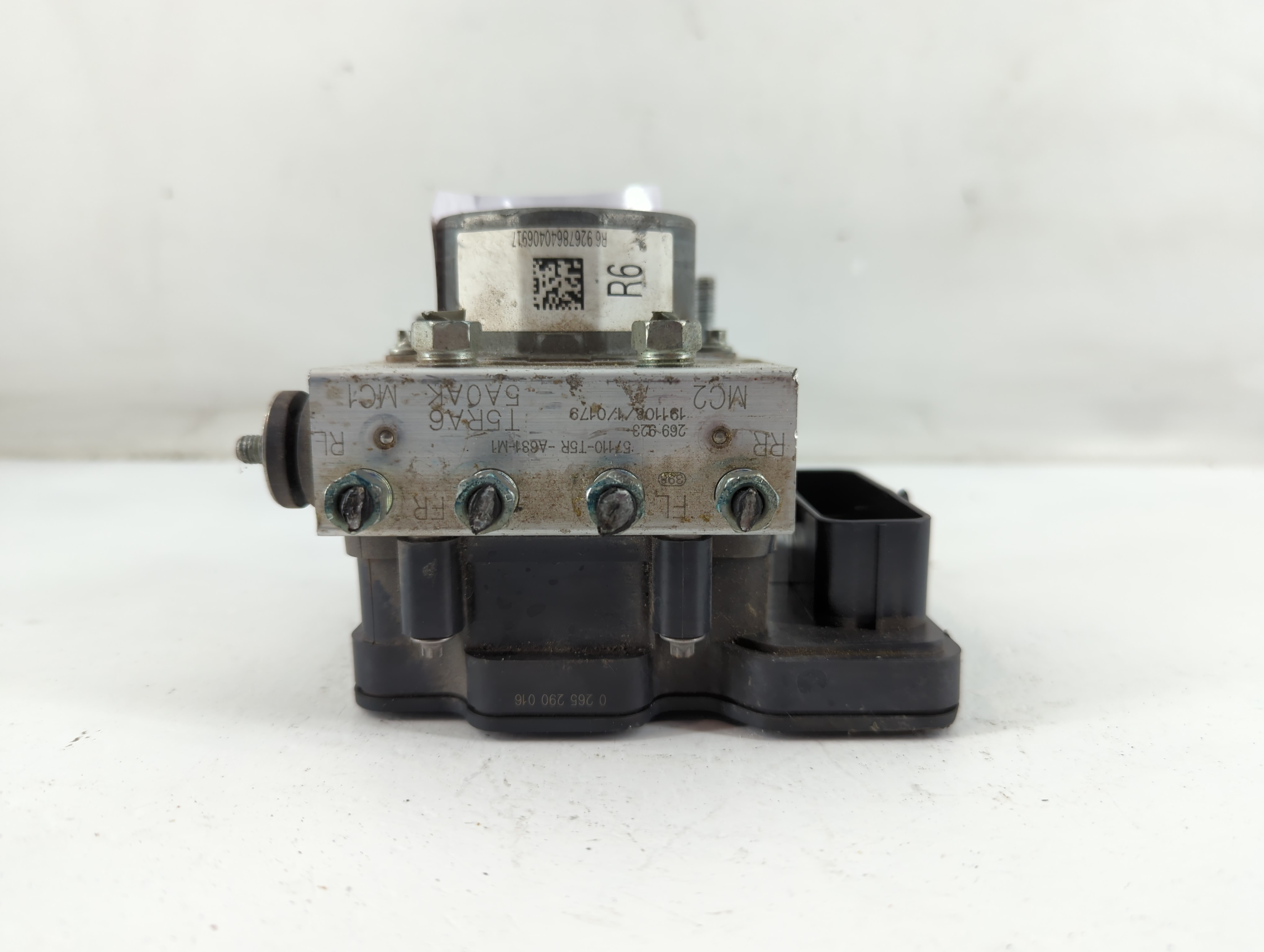 2017-2020 Honda Fit Abs Pump Control Module 883822 - Oemusedautoparts1.com