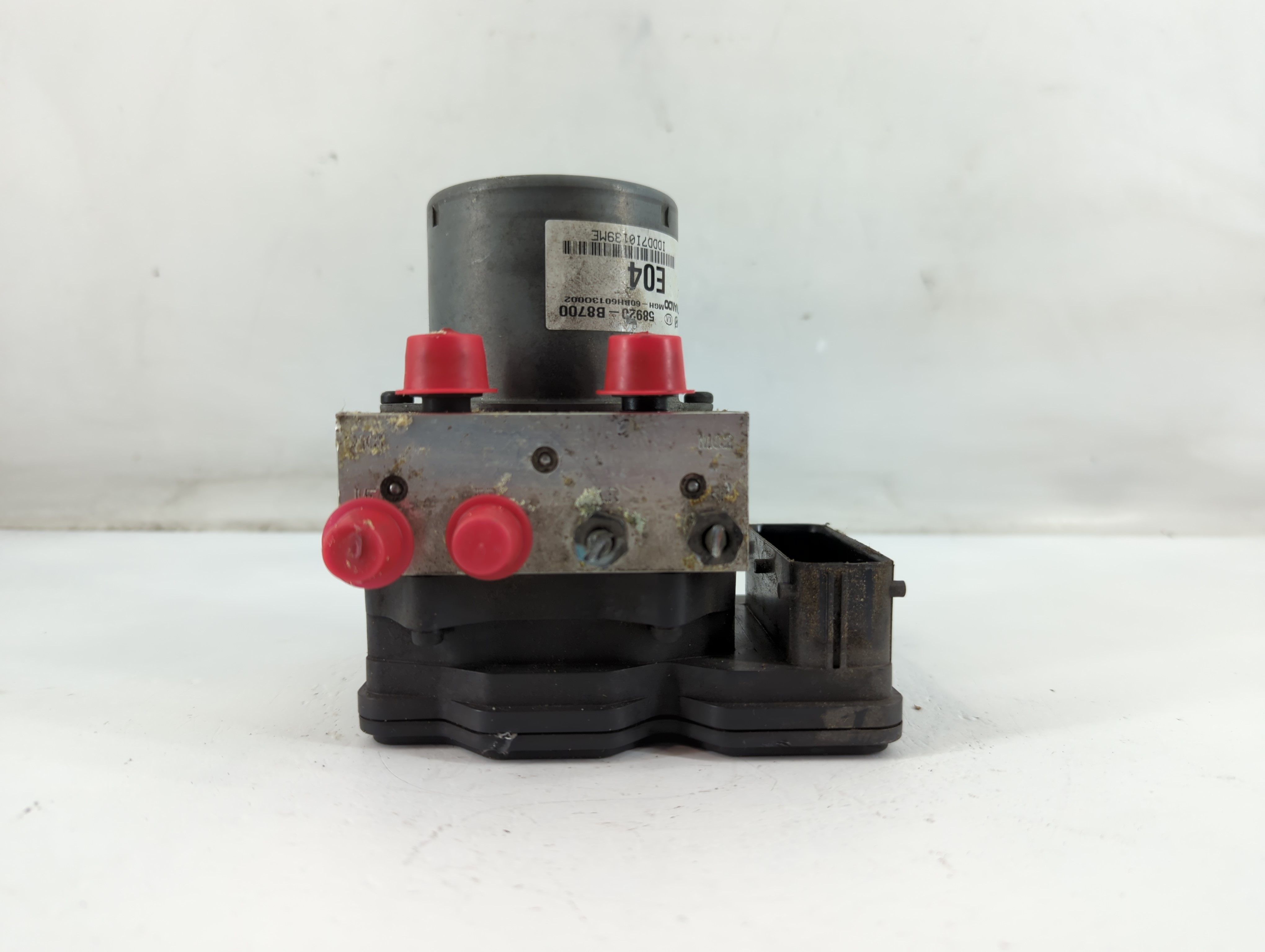 2013-2016 Hyundai Santa Fe Abs Pump Control Module 883833 - Oemusedautoparts1.com