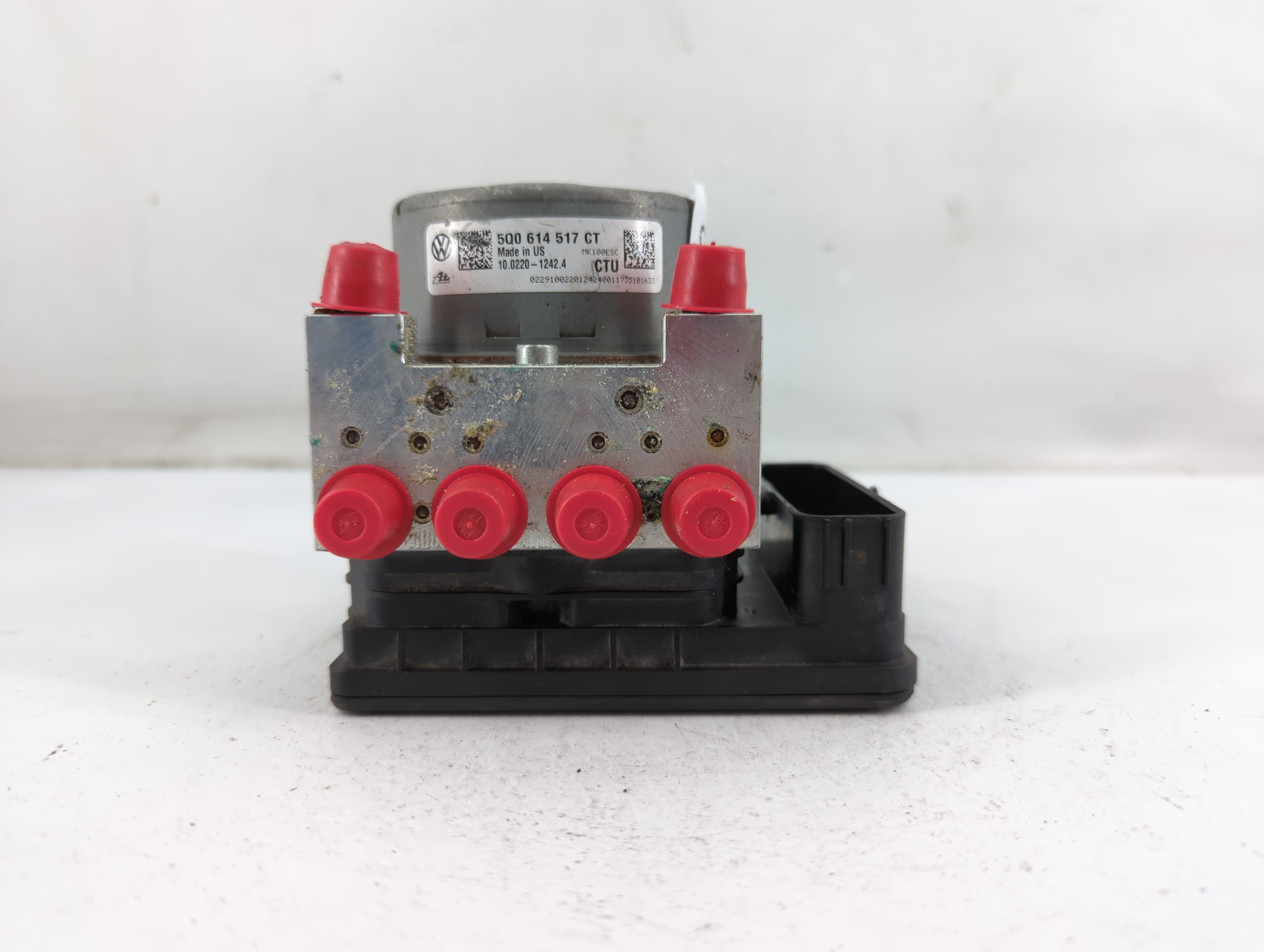 2018-2020 Volkswagen Tiguan Abs Pump Control Module 883863 - Oemusedautoparts1.com