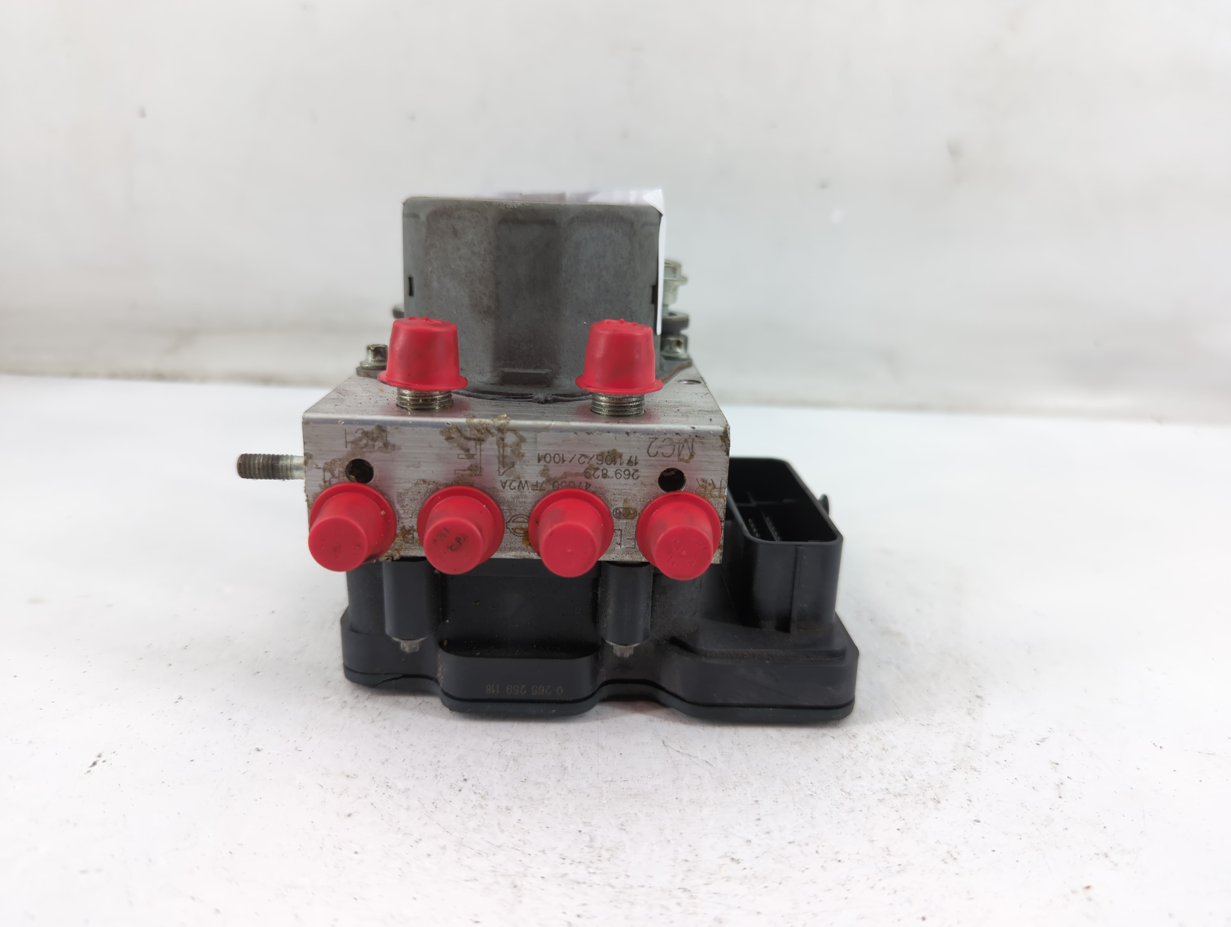 Picture of 2018-2018 Nissan Rogue Abs Pump Control Module 883867