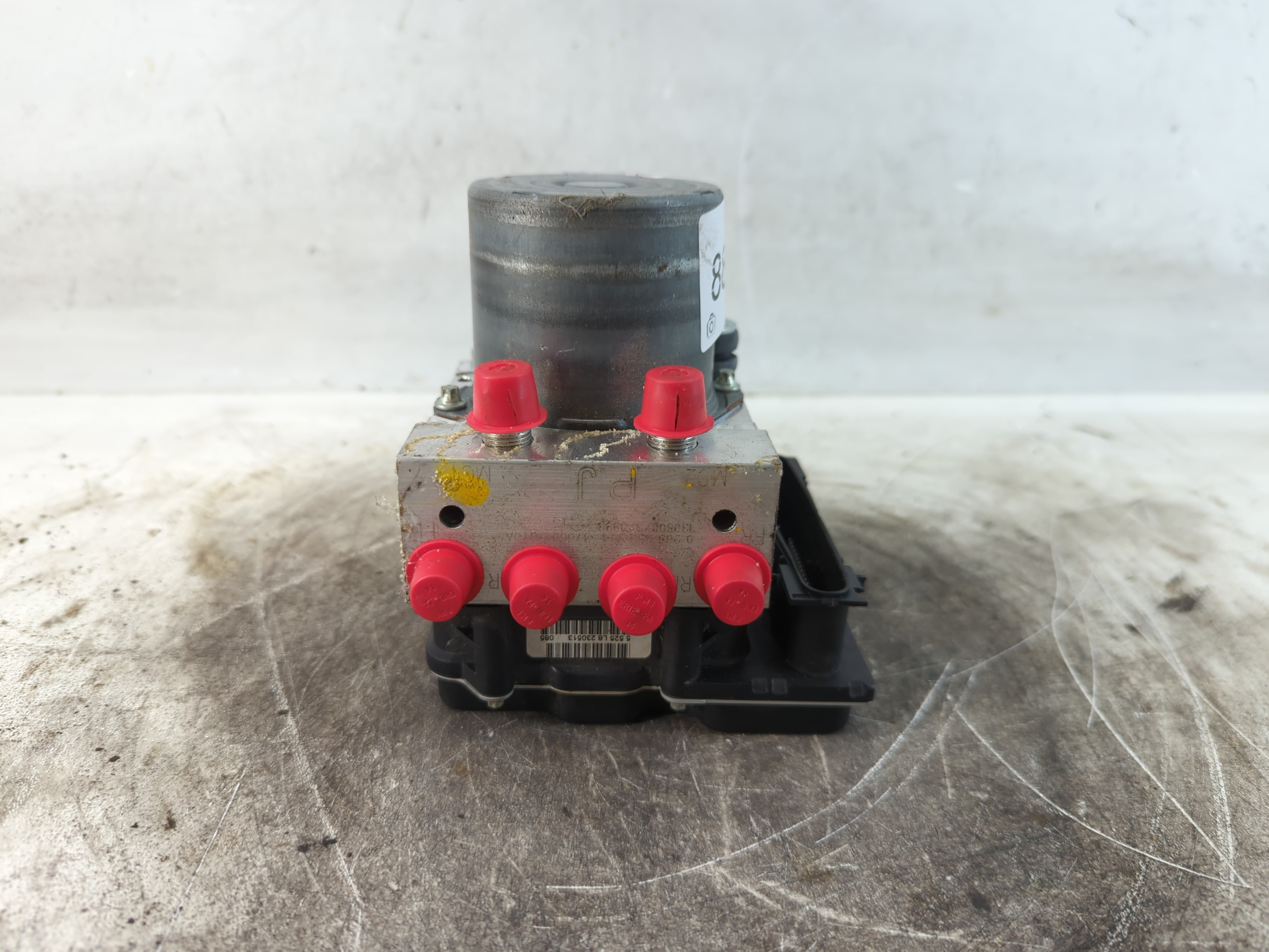 2013-2014 Nissan 370z Abs Pump Control Module 883879 - Oemusedautoparts1.com