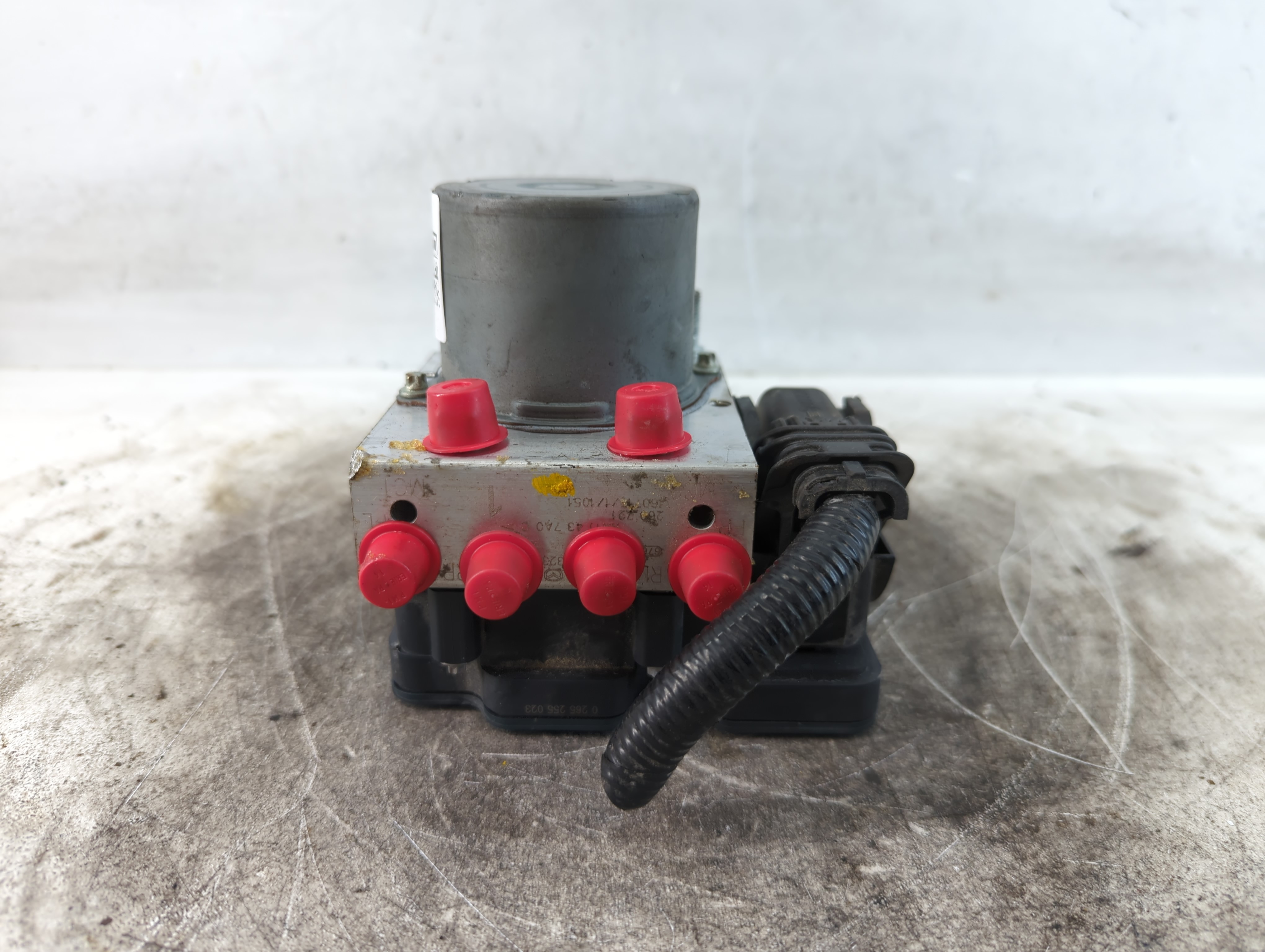 Mazda Miata Abs Pump Control Module 883885 - Oemusedautoparts1.com