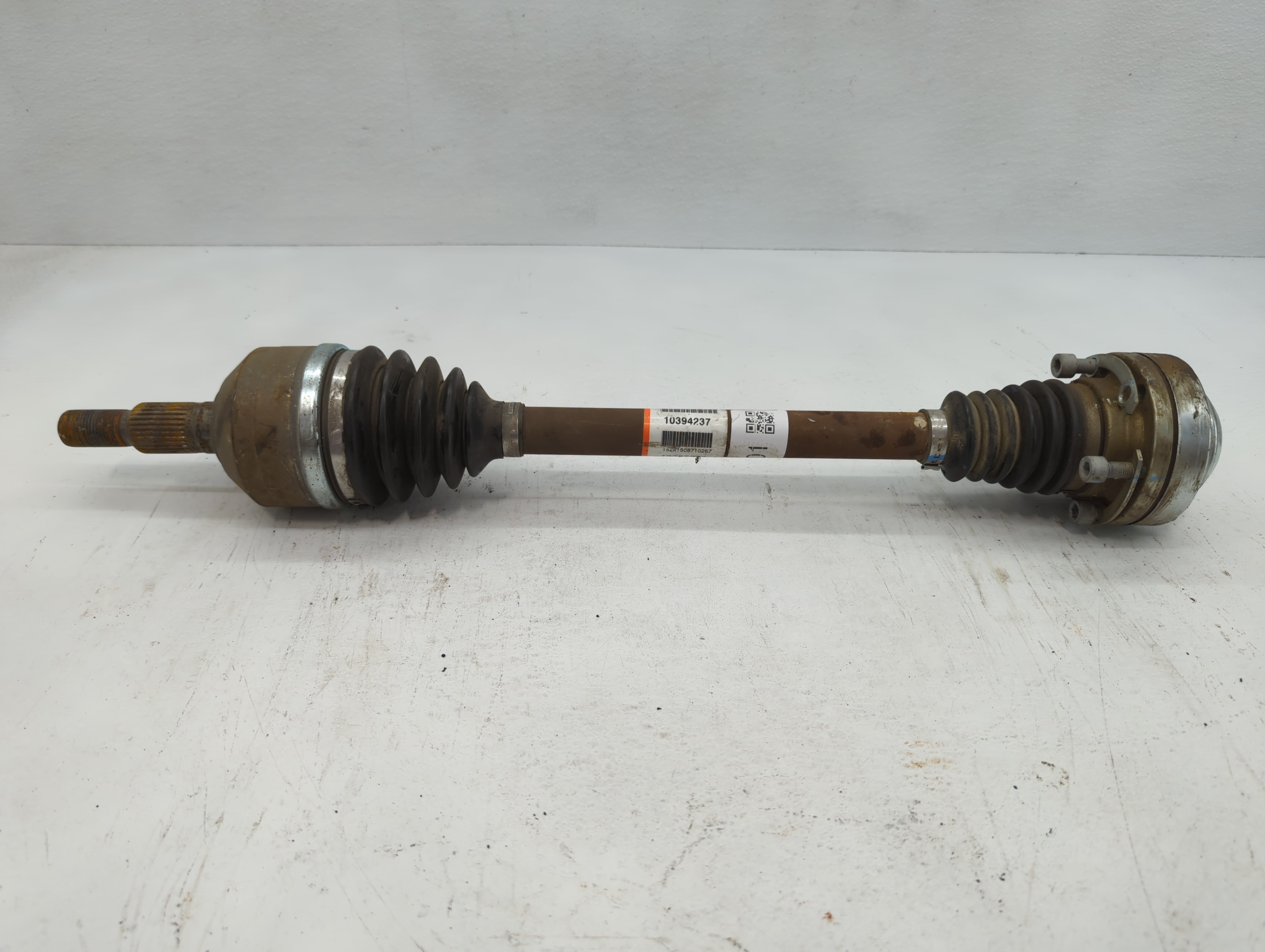 2008-2014 Cadillac Cts Axle Shaft Front Driver Cv C/v 883901 - Oemusedautoparts1.com