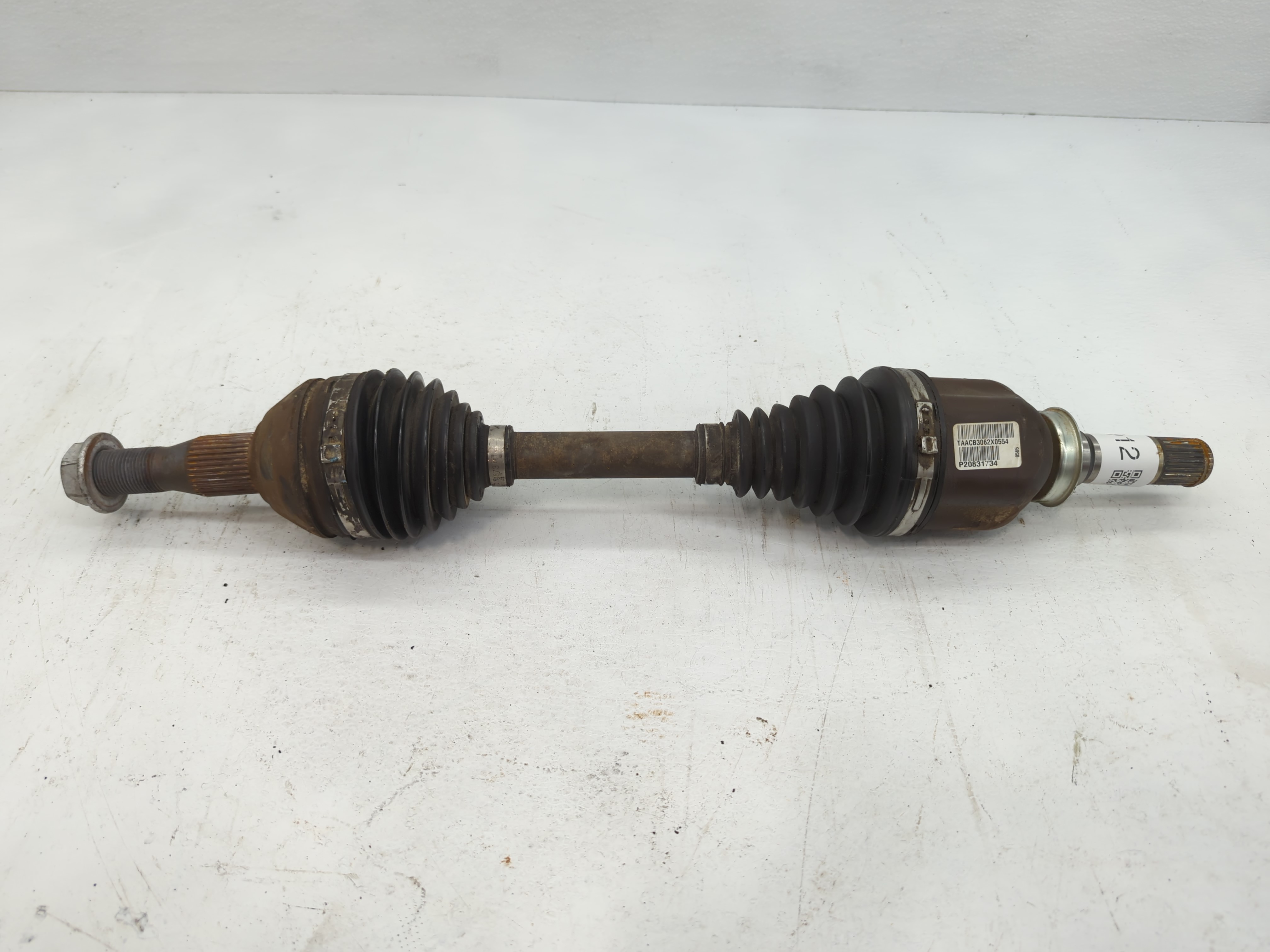 2012-2016 Chevrolet Impala Axle Shaft Front Driver Cv C/v 883912 - Oemusedautoparts1.com
