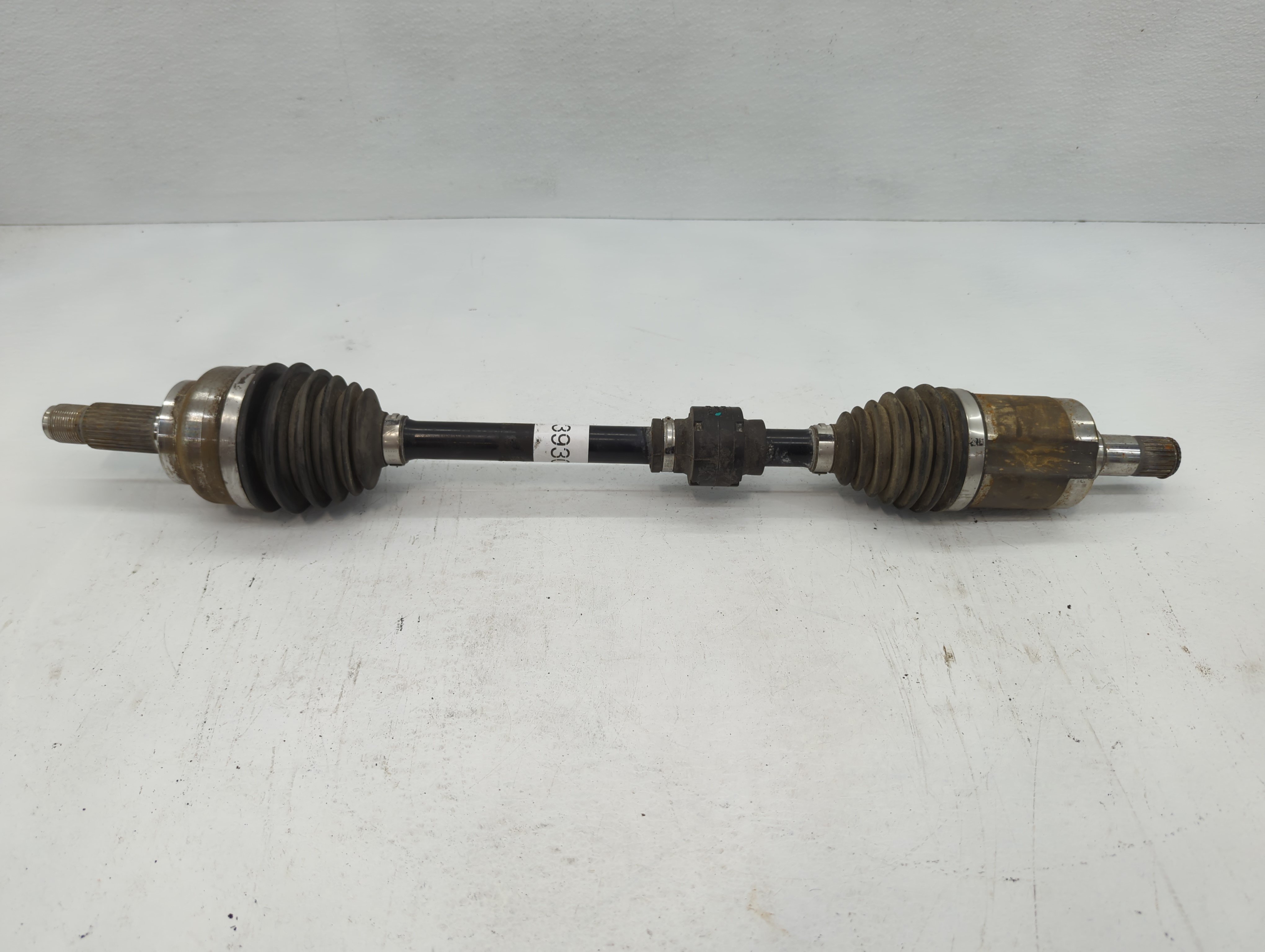 2015-2016 Honda Cr-v Axle Shaft Front Driver Cv C/v 883930 - Oemusedautoparts1.com