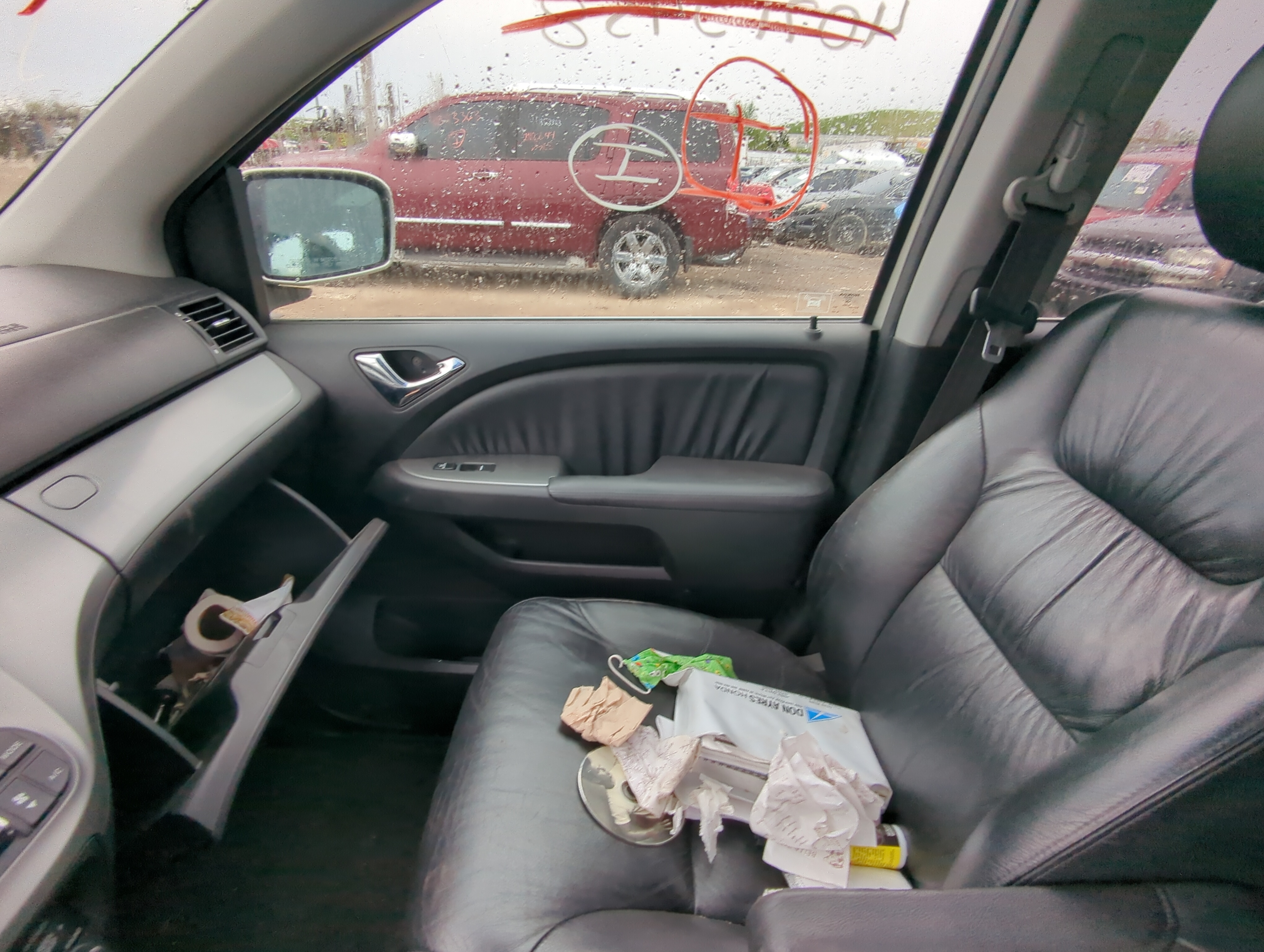 Picture of 2008 Honda Odyssey Front Right Passenger Interior Door Panel Trim 884103