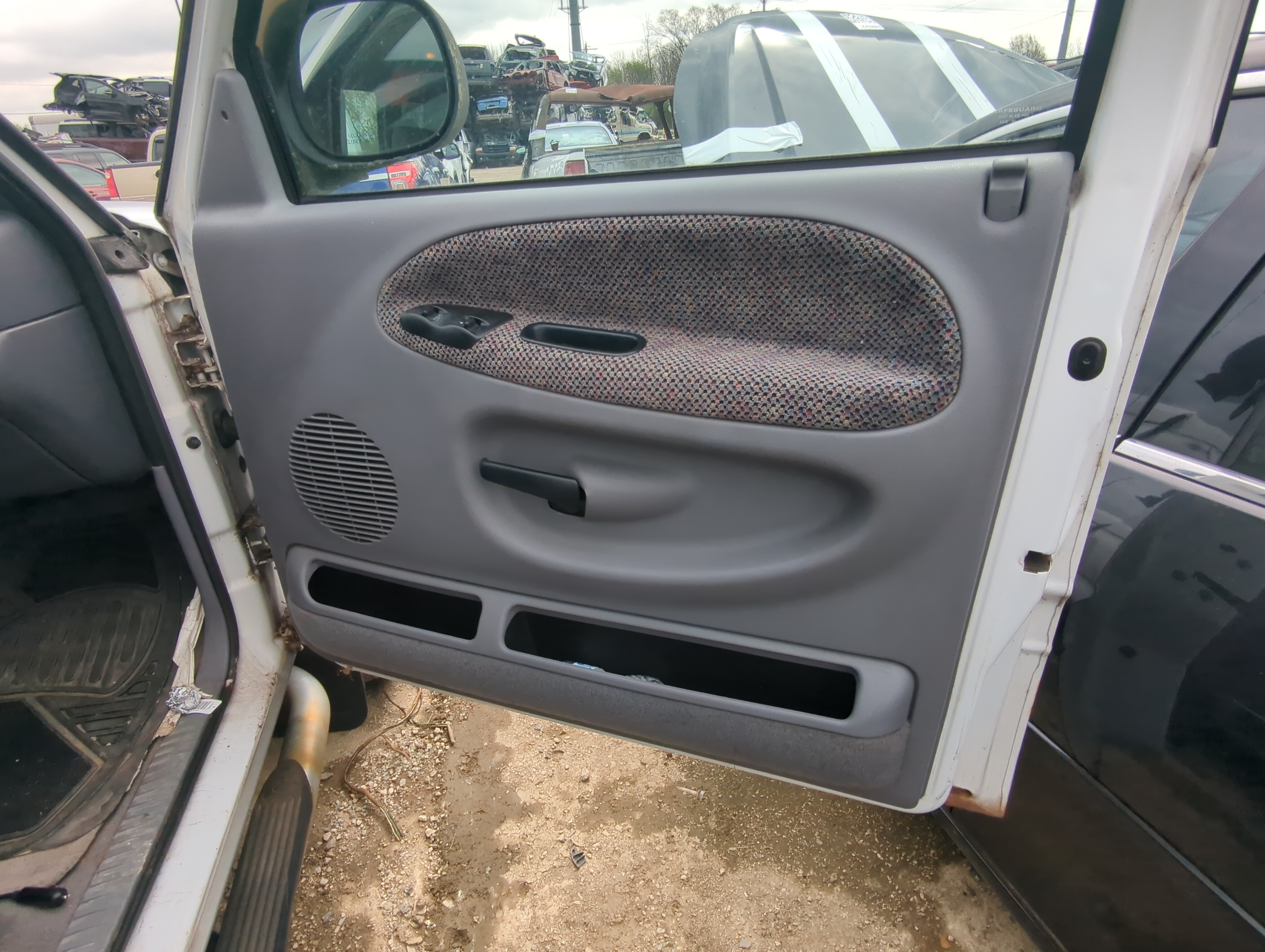 Picture of 2001 Dodge Ram 1500 Front Right Passenger Interior Door Panel Trim 884820