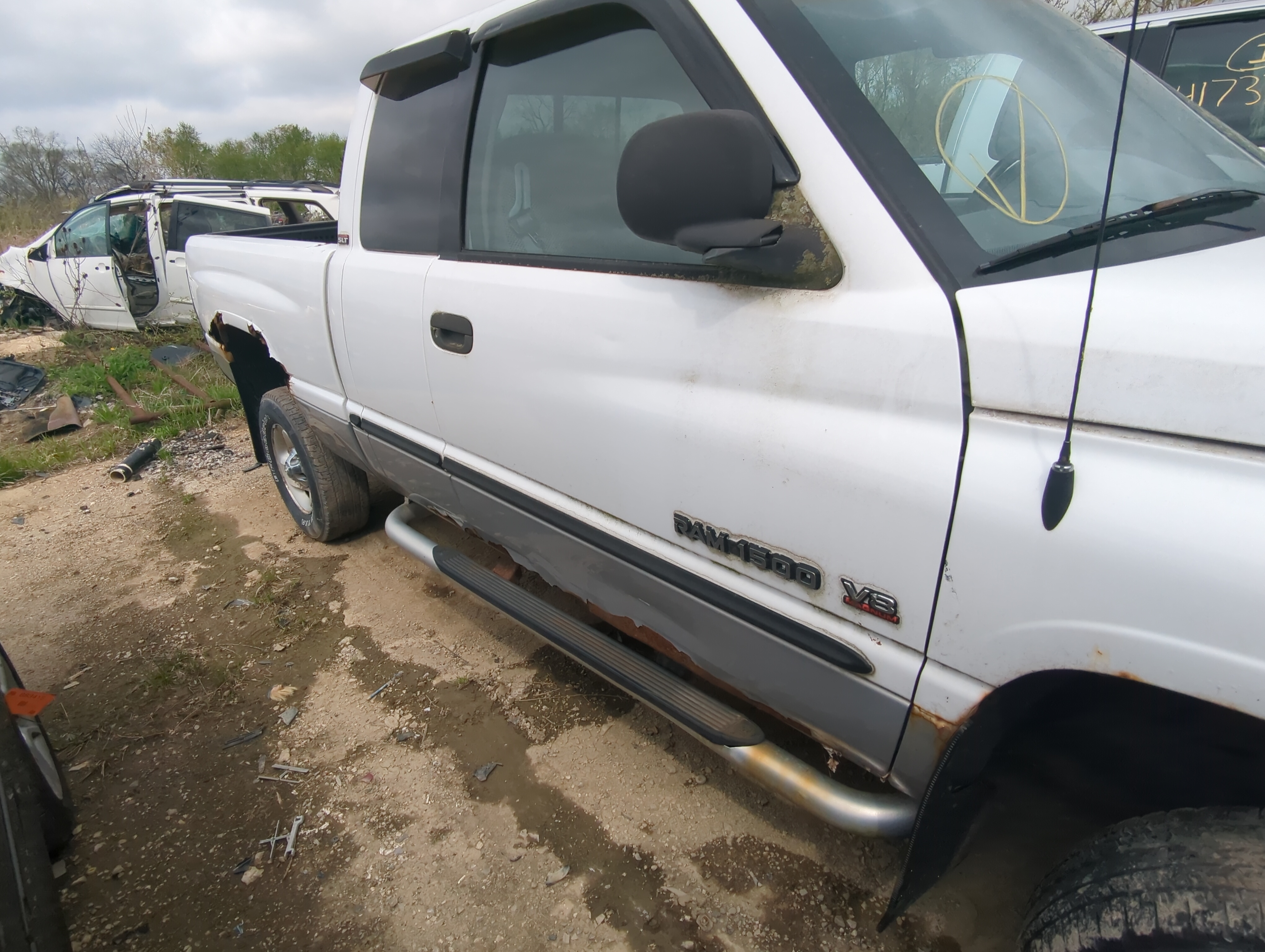 Picture of 1994-2001 Dodge Ram 1500 Passenger Front Door Oem 884848