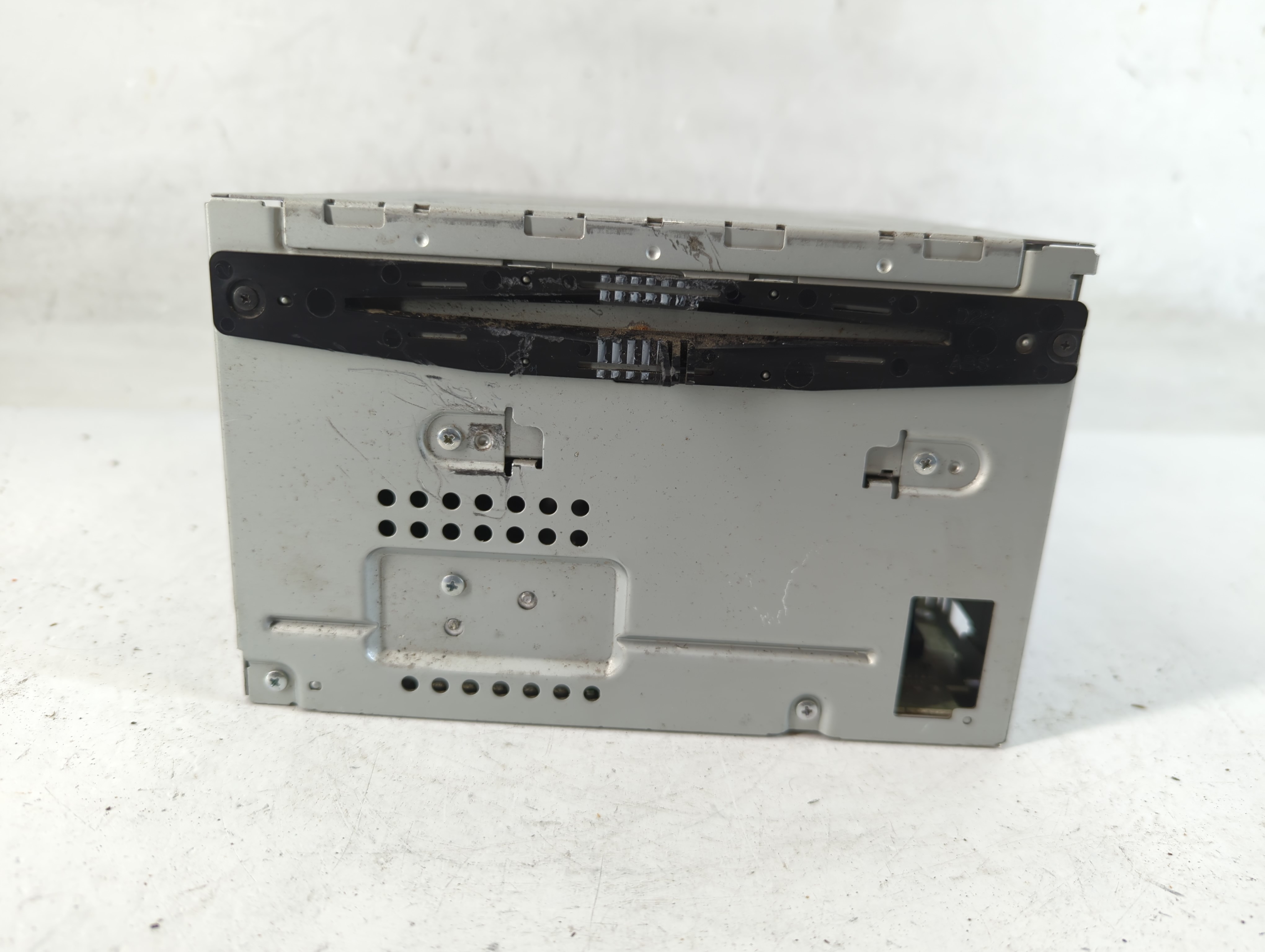 2010-2010 Ford Taurus Am Fm Cd Player Radio Receiver 885279 - Oemusedautoparts1.com