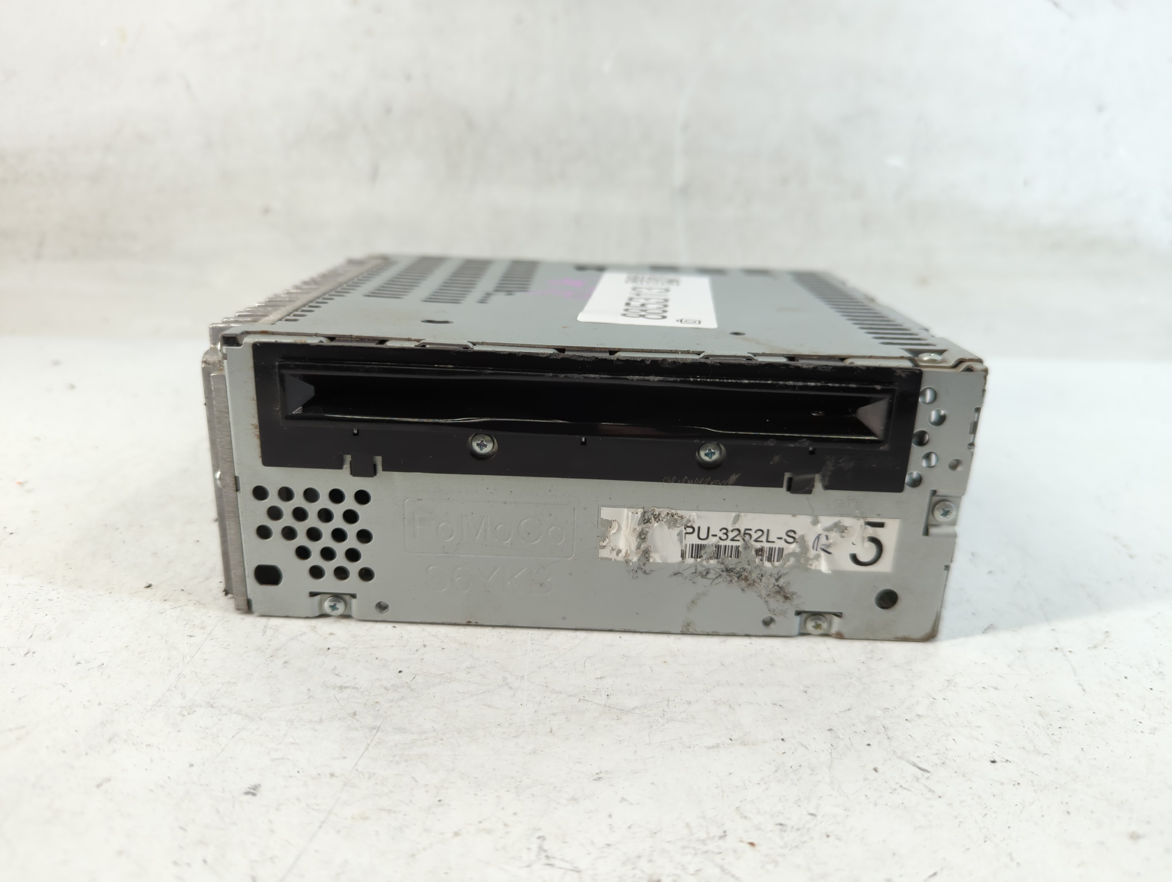 2011-2011 Ford Explorer Radio Control Panel 885313 - Oemusedautoparts1.com