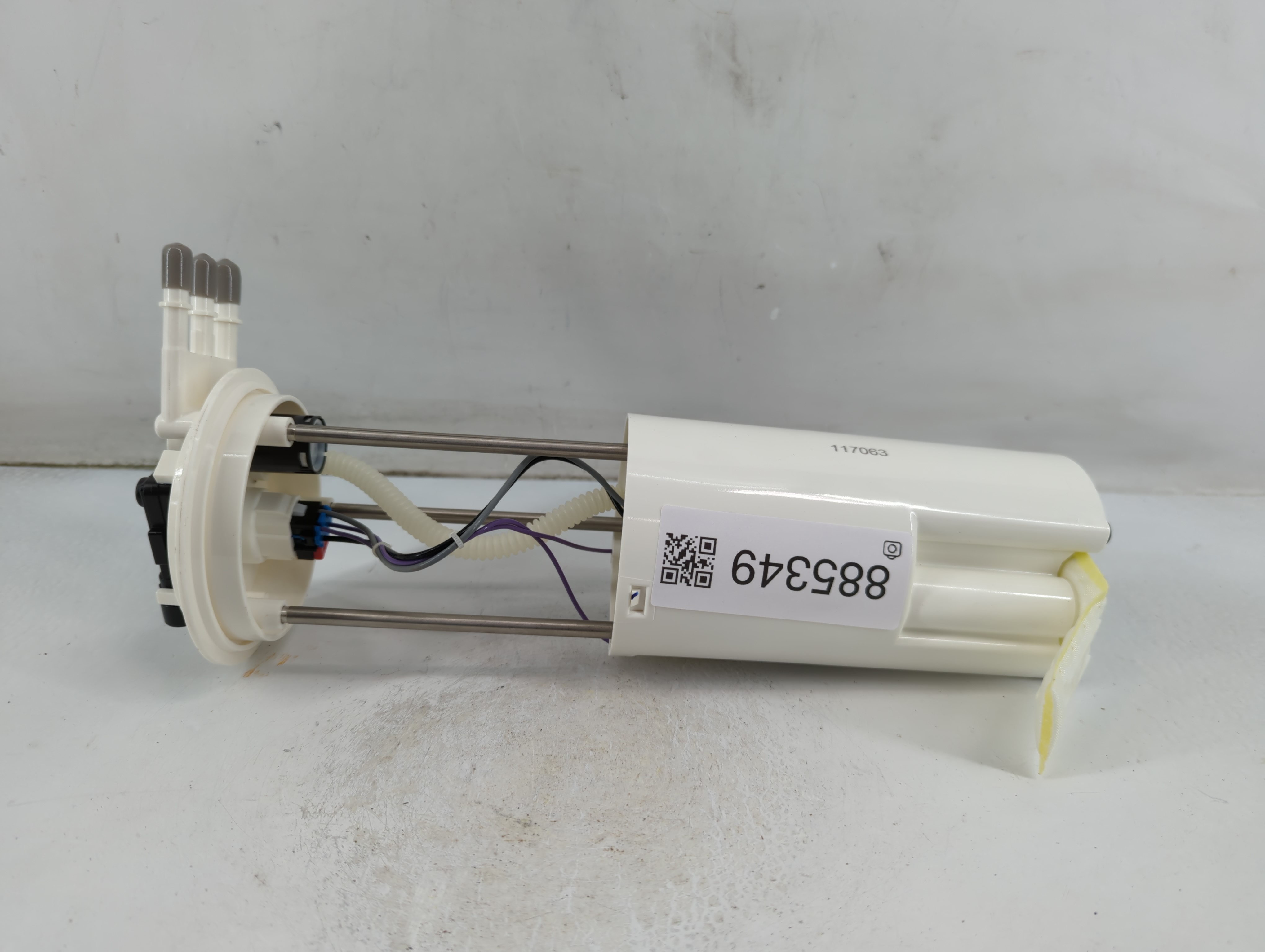 Picture of Gmc S10 Blazer Electrical Gas Fuel Pump Assembly 885349