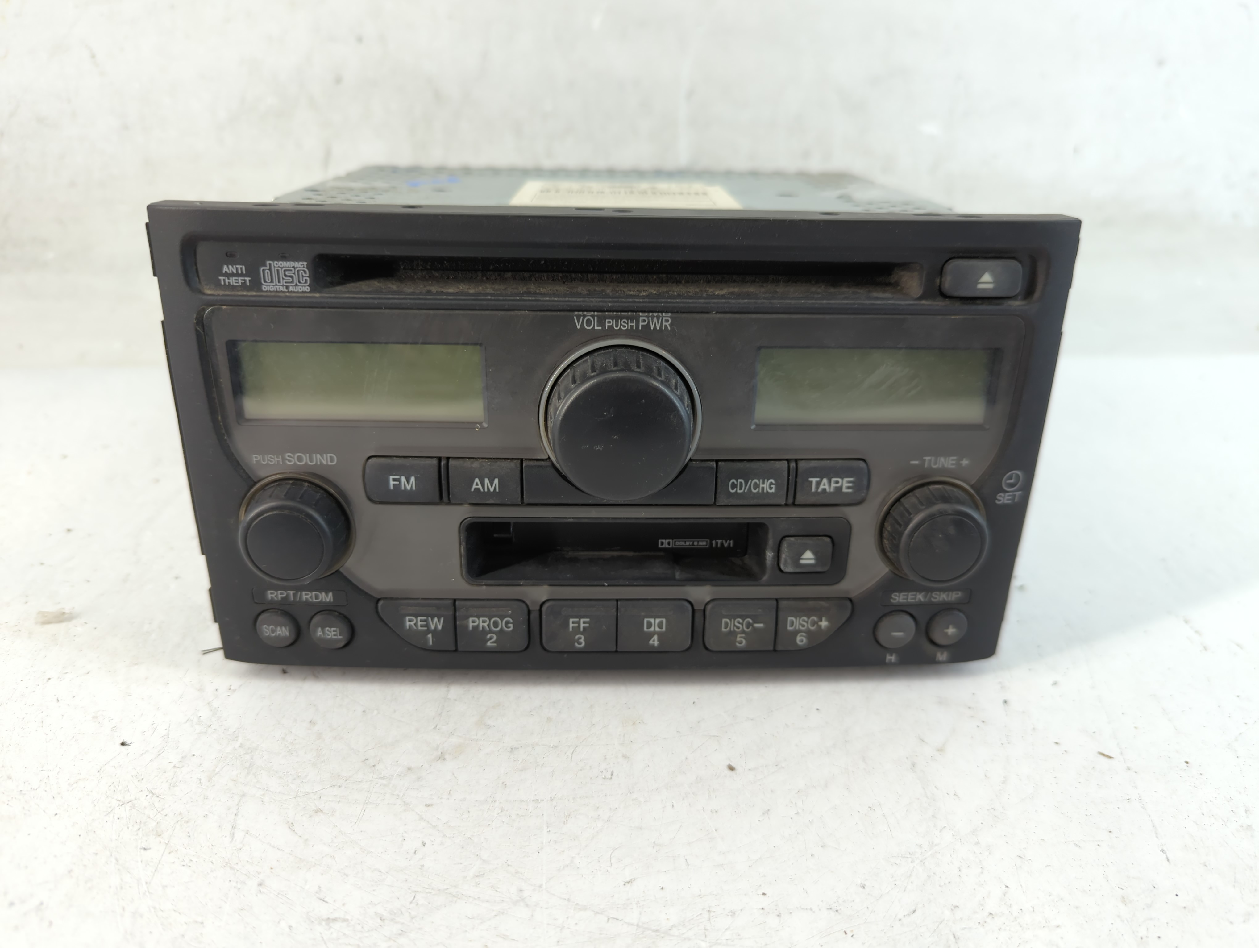2003-2005 Honda Pilot Radio Control Panel 885359 - Oemusedautoparts1.com