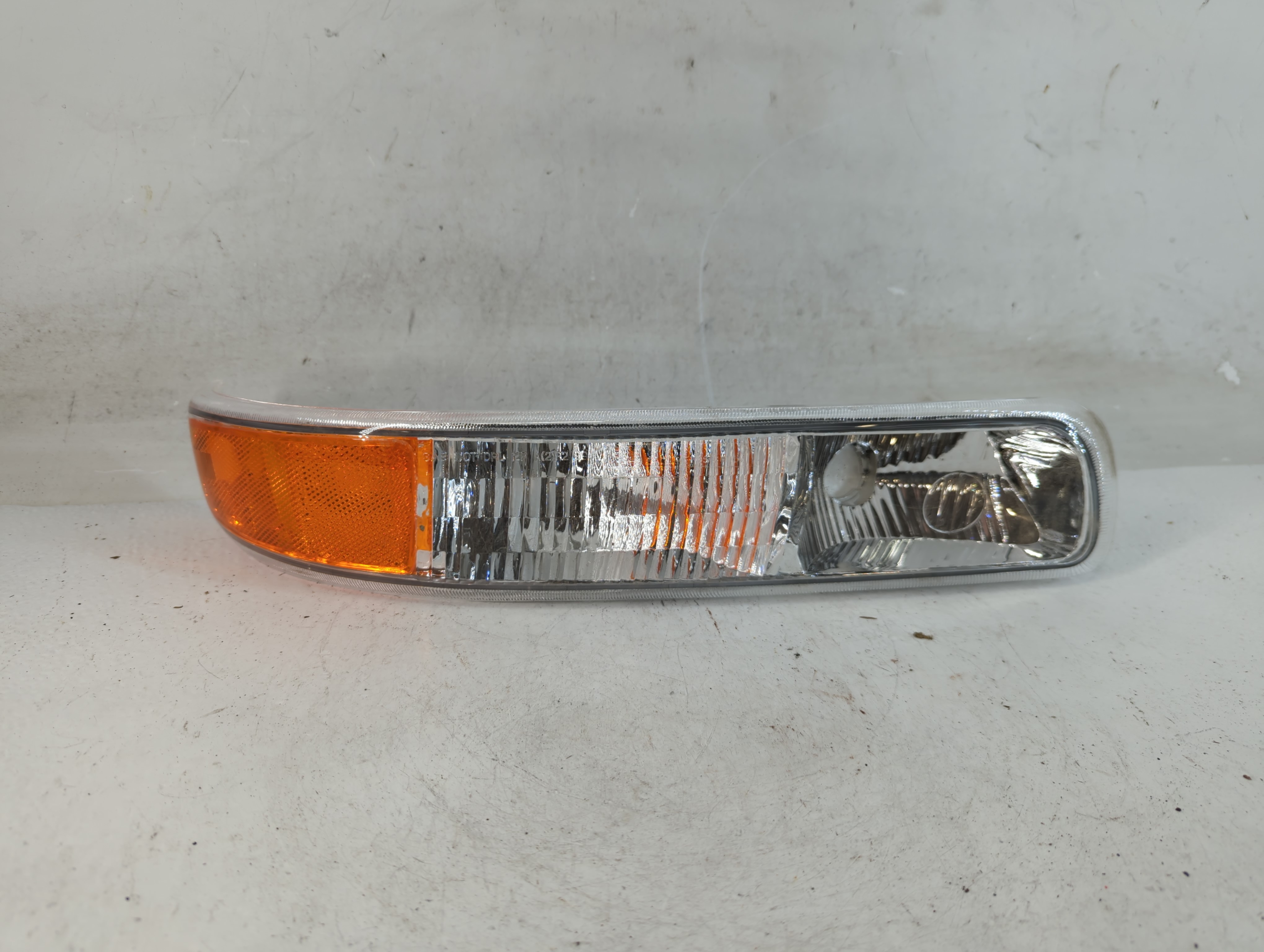 1999-2002 Chevrolet Silverado 1500 Passenger Right Oem Front Light Lamp 885415 - Oemusedautoparts1.com