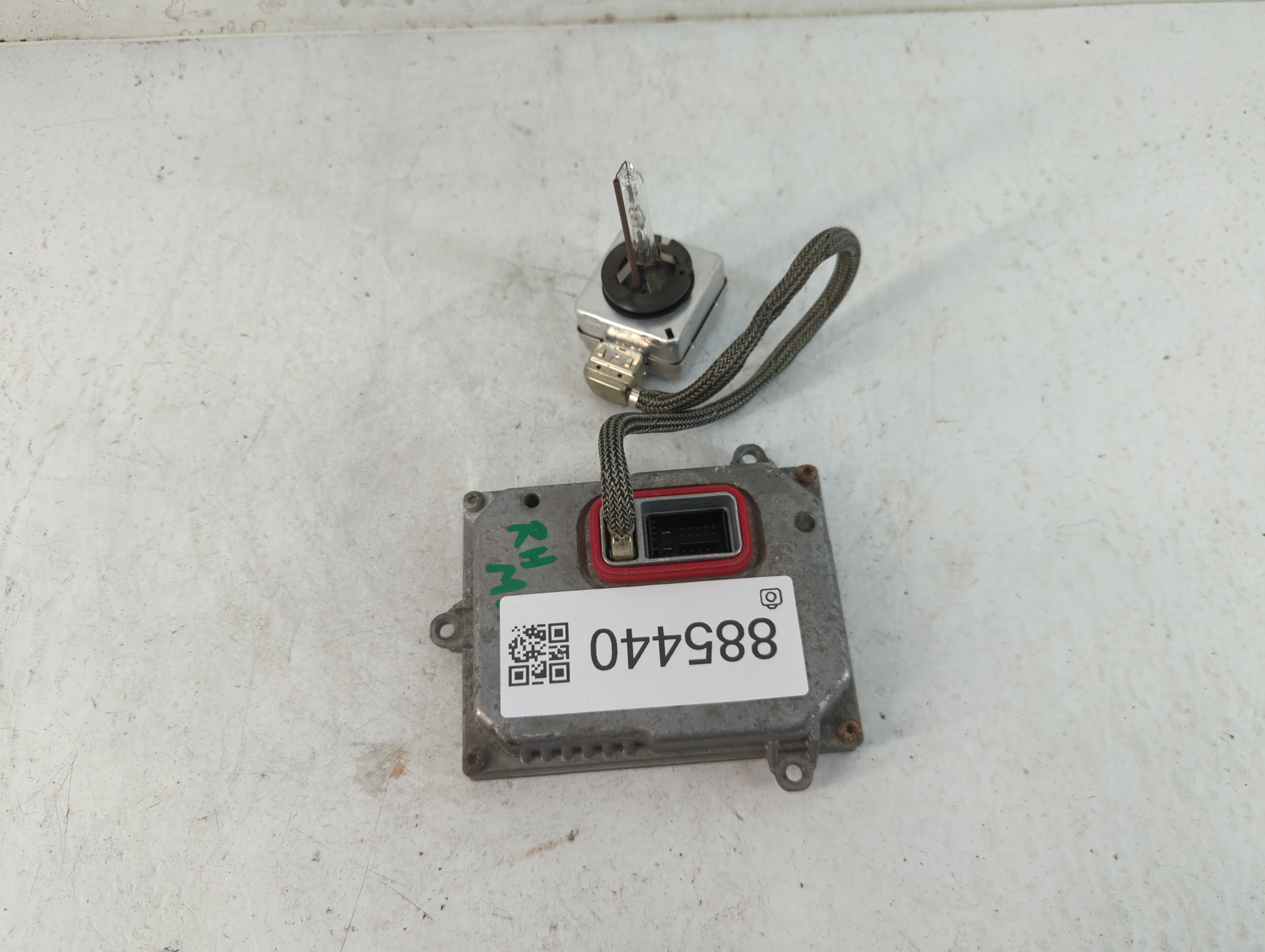 Saab 9-7 Headlight Ballast Head Light 885440 - Oemusedautoparts1.com