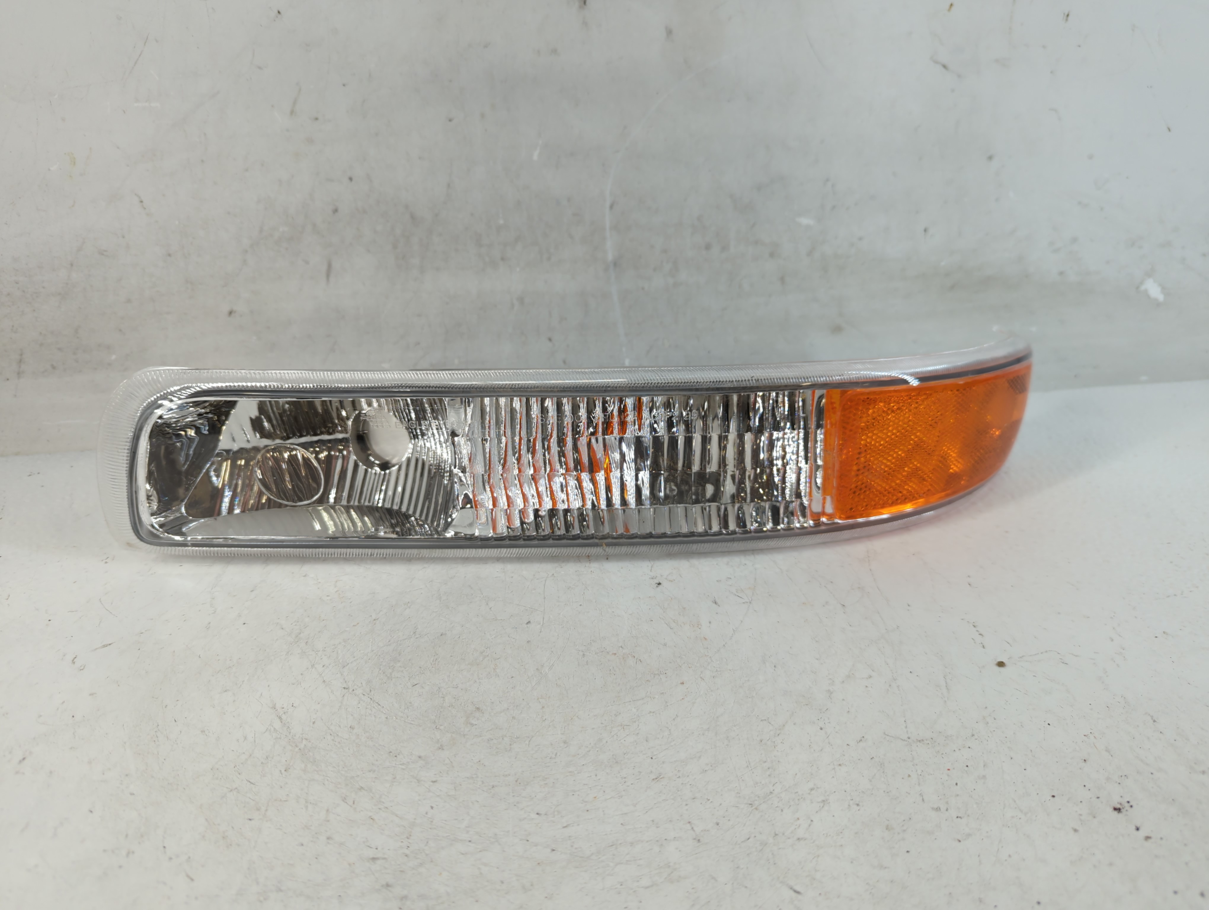 1999 Chevrolet Silverado 1500 SIGNAL LIGHT 885475 - Oemusedautoparts1.com