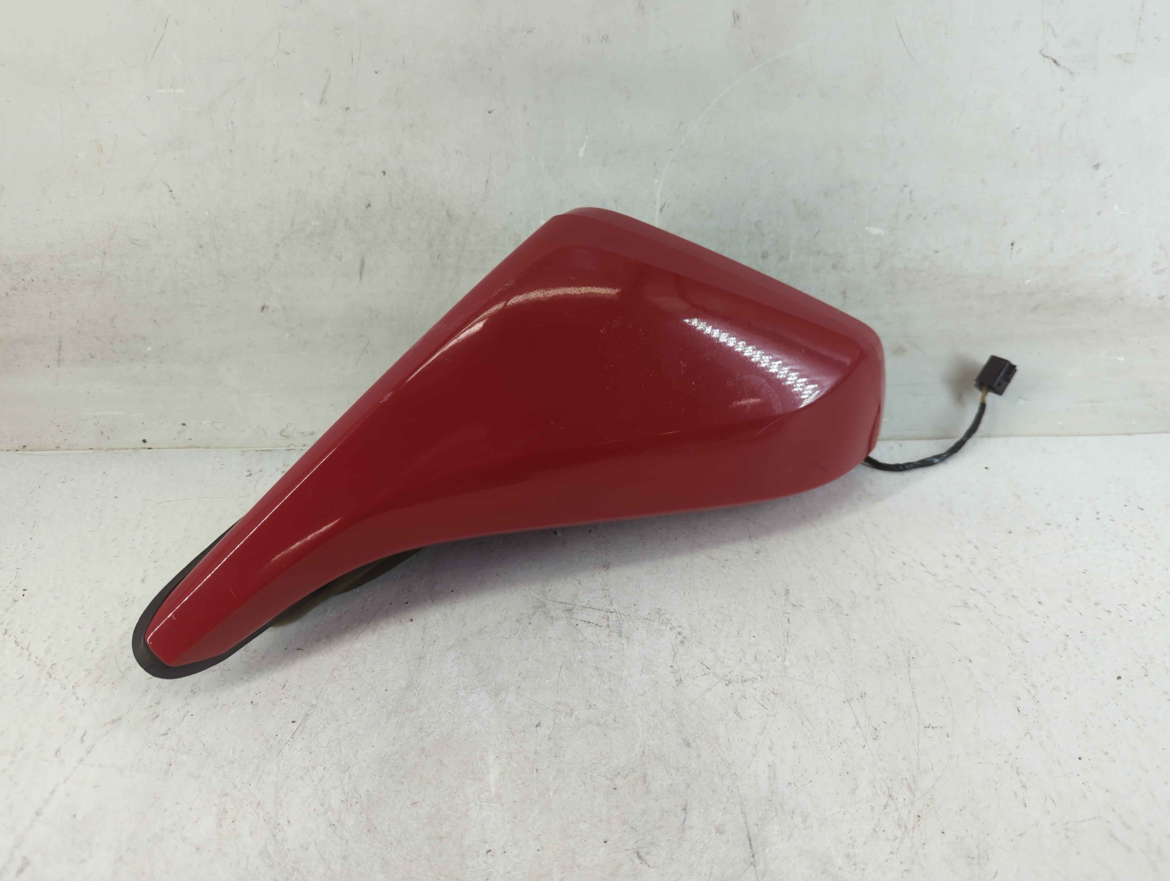 2010-2015 Chevrolet Camaro Driver Left Side View Power Door Mirror Red 885480 - Oemusedautoparts1.com