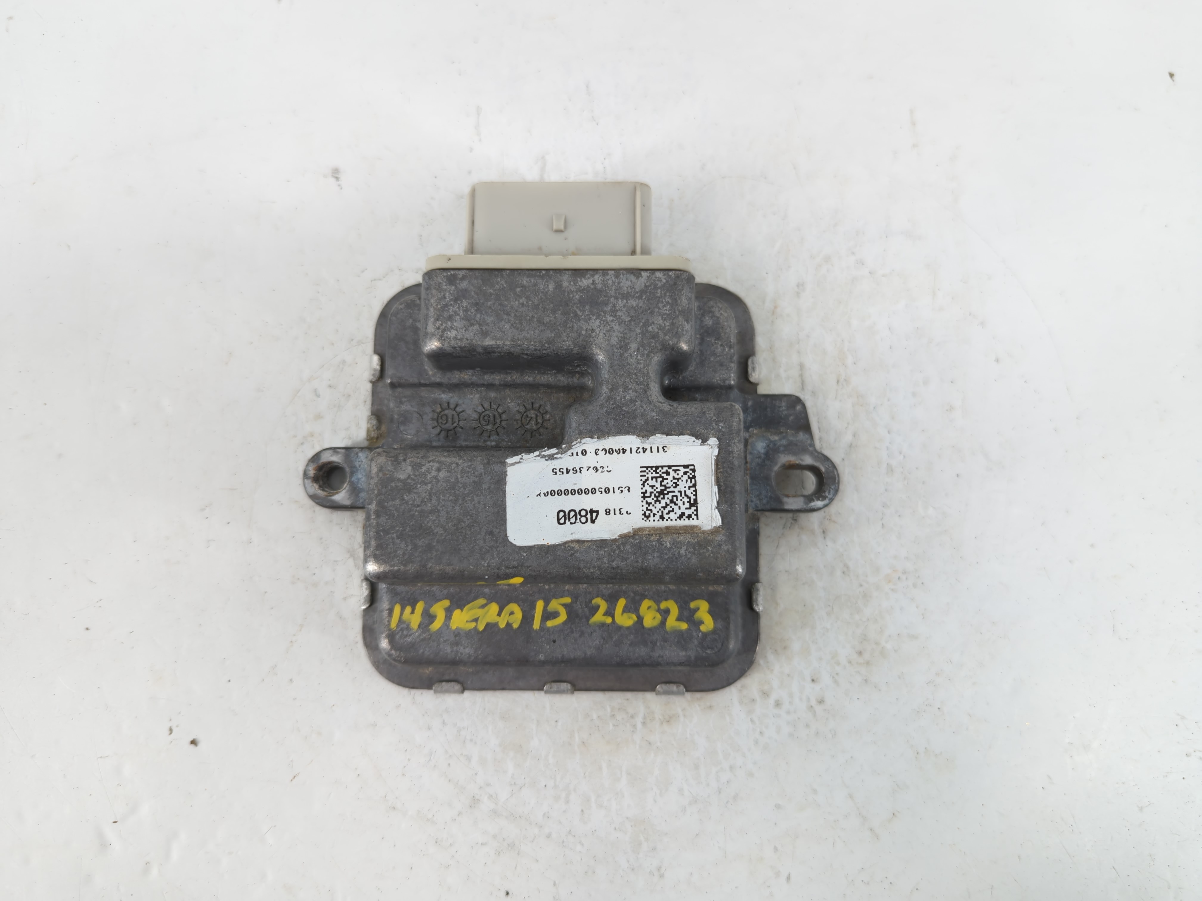 2014-2014 Gmc Sierra 1500 Pressure Sensor Control Module 23184800 885497 - Oemusedautoparts1.com