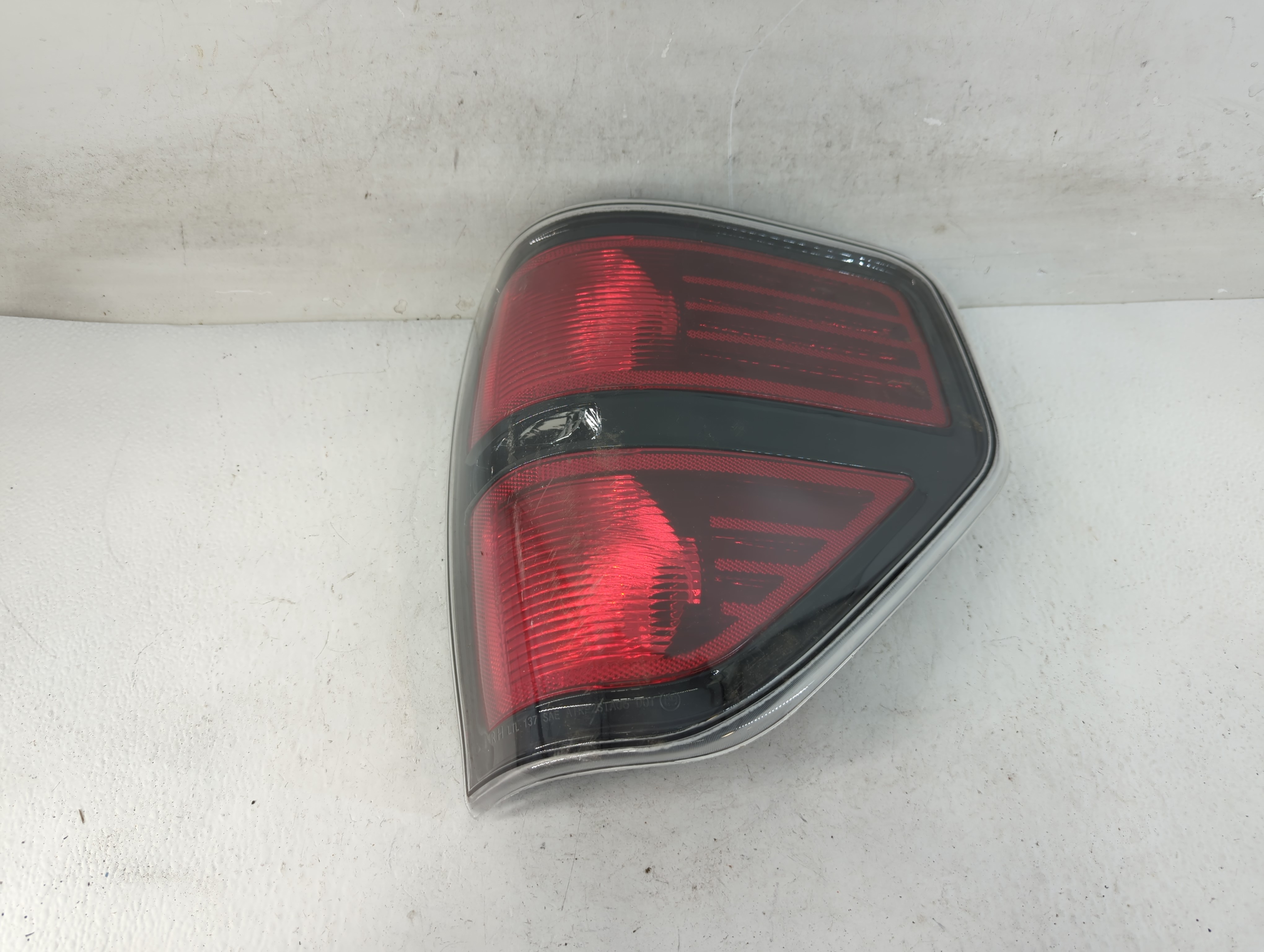 2010-2014 Ford F-150 Rear Center Lid Brake Light Tail Light 885529 - Oemusedautoparts1.com