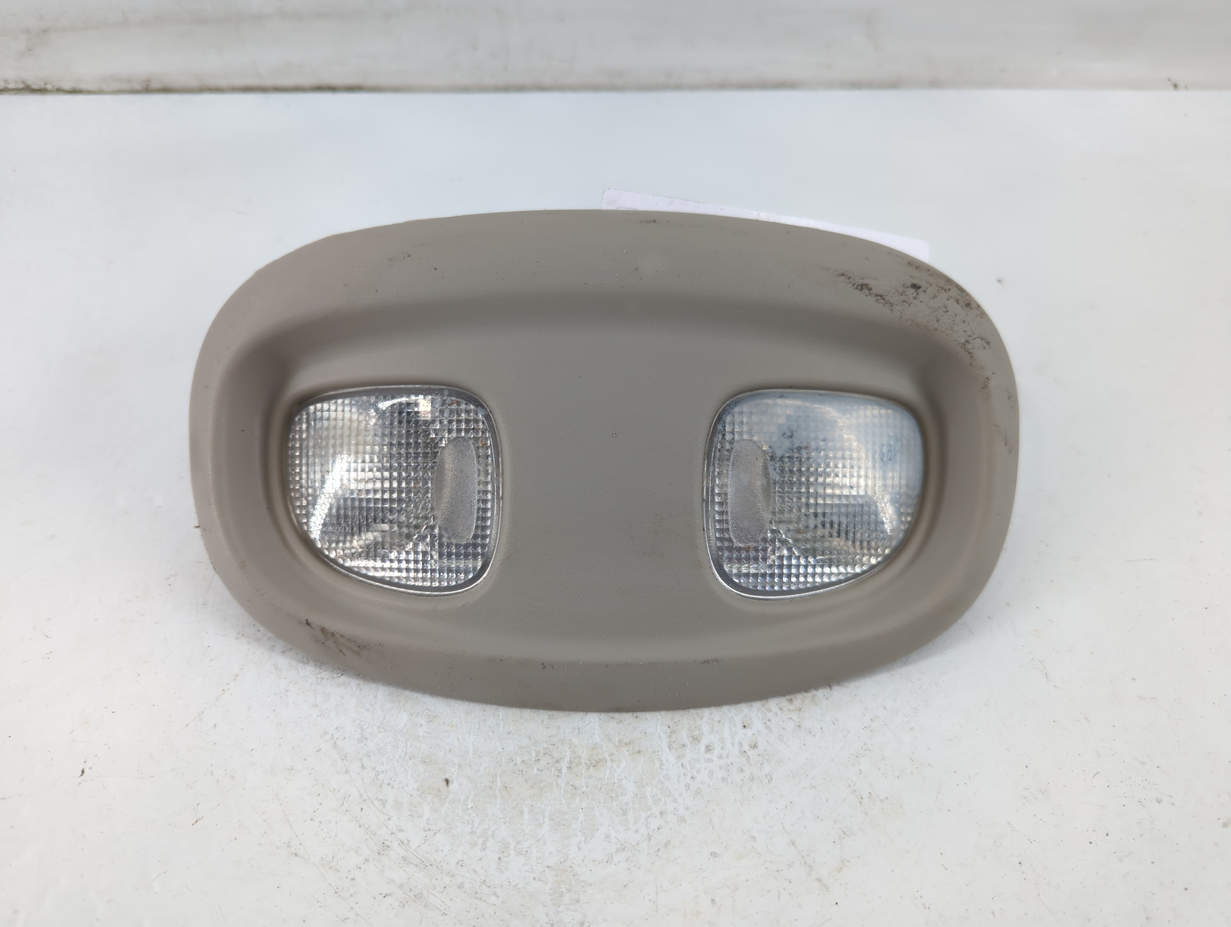 2007 Jeep Grand Cherokee Overhead Console Lights 885558 - Oemusedautoparts1.com