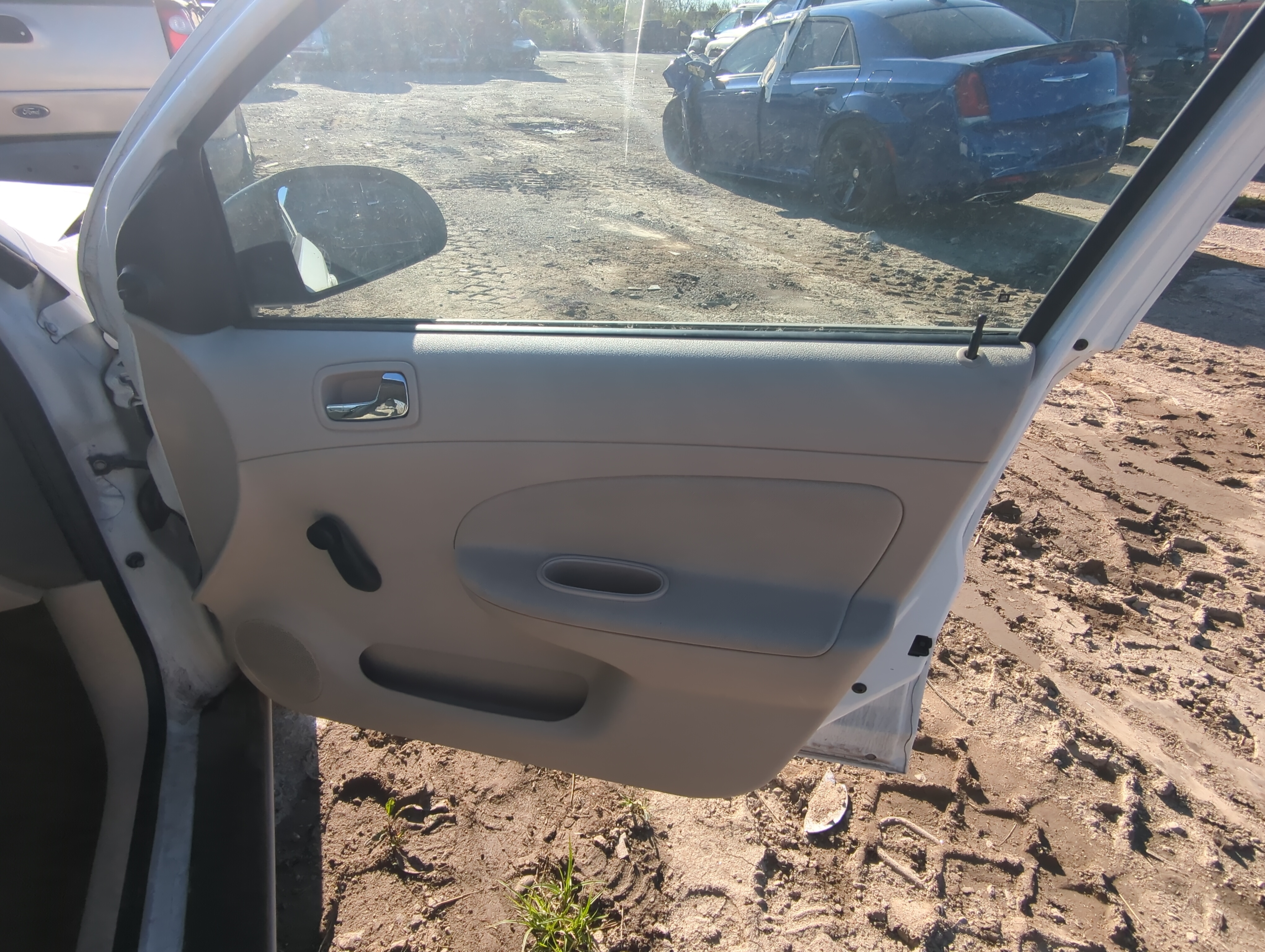 Picture of 2007 Chevrolet Cobalt Front Right Passenger Interior Door Panel Trim 885821
