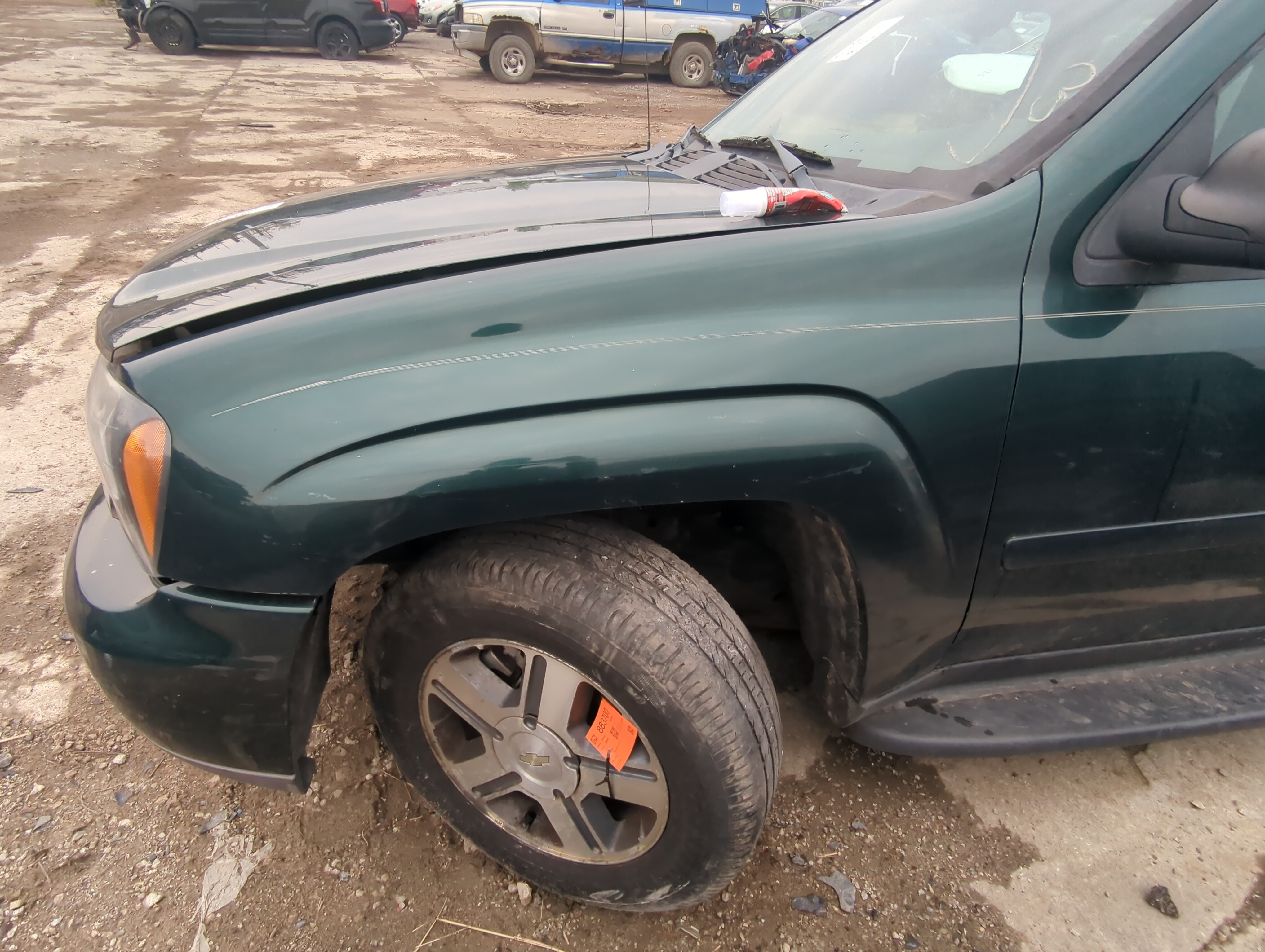 Picture of 2002-2006 Chevrolet Trailblazer Ext Driver Fender 886536