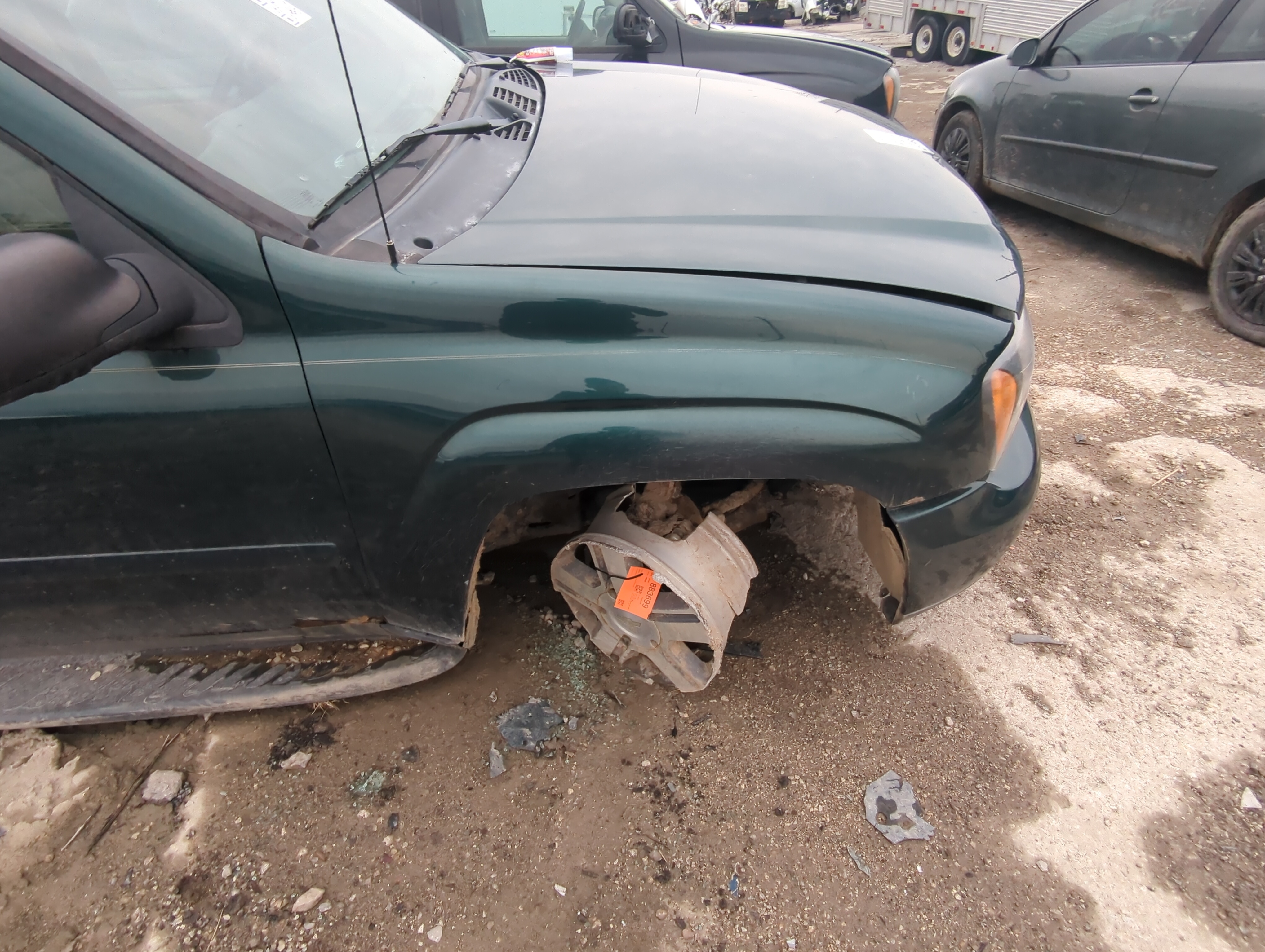 Picture of 2002-2006 Chevrolet Trailblazer Ext Passenger Fender 886537