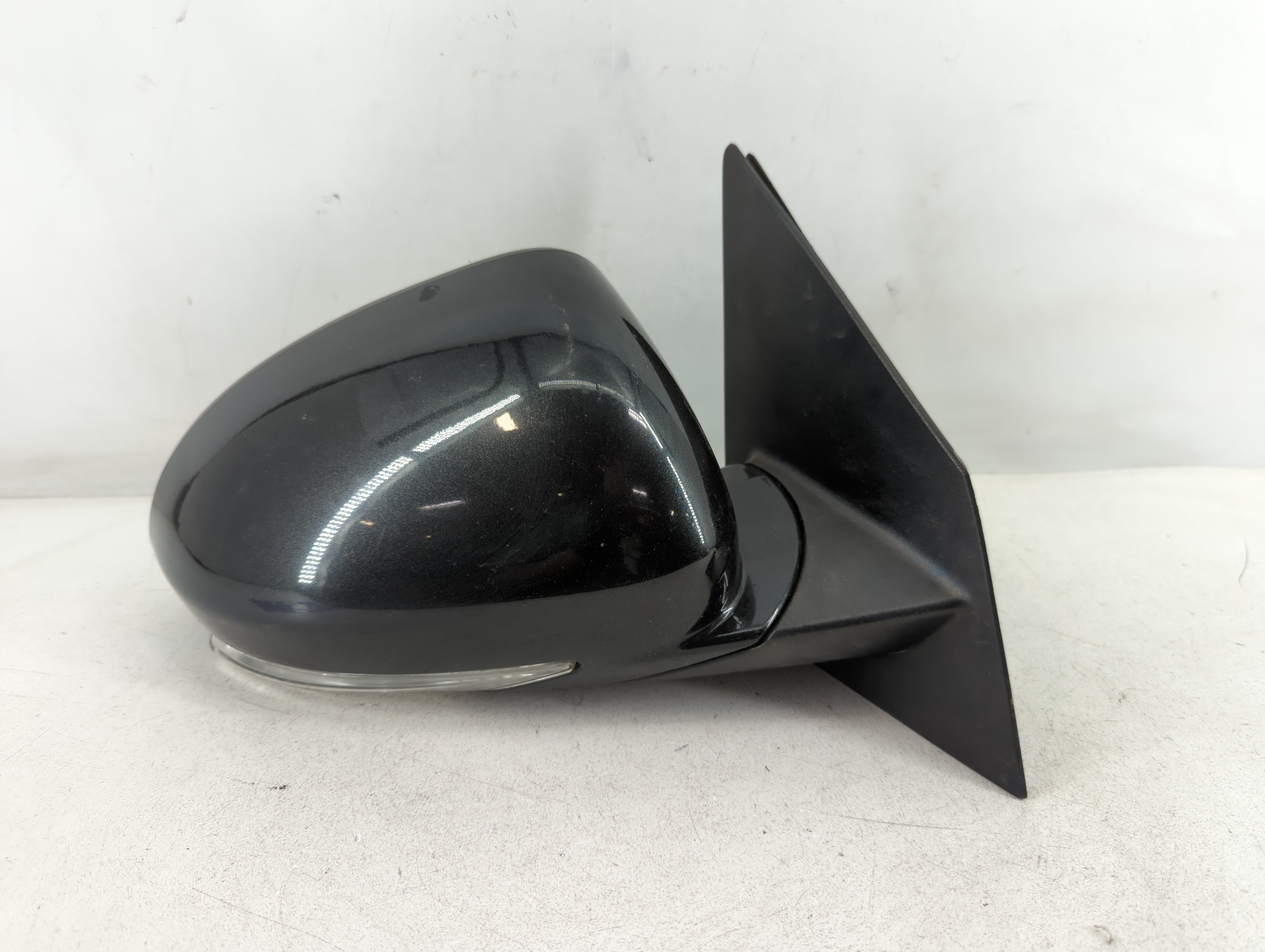2013-2017 Buick Enclave Passenger Right Side View Power Door Mirror Black 886664 - Oemusedautoparts1.com
