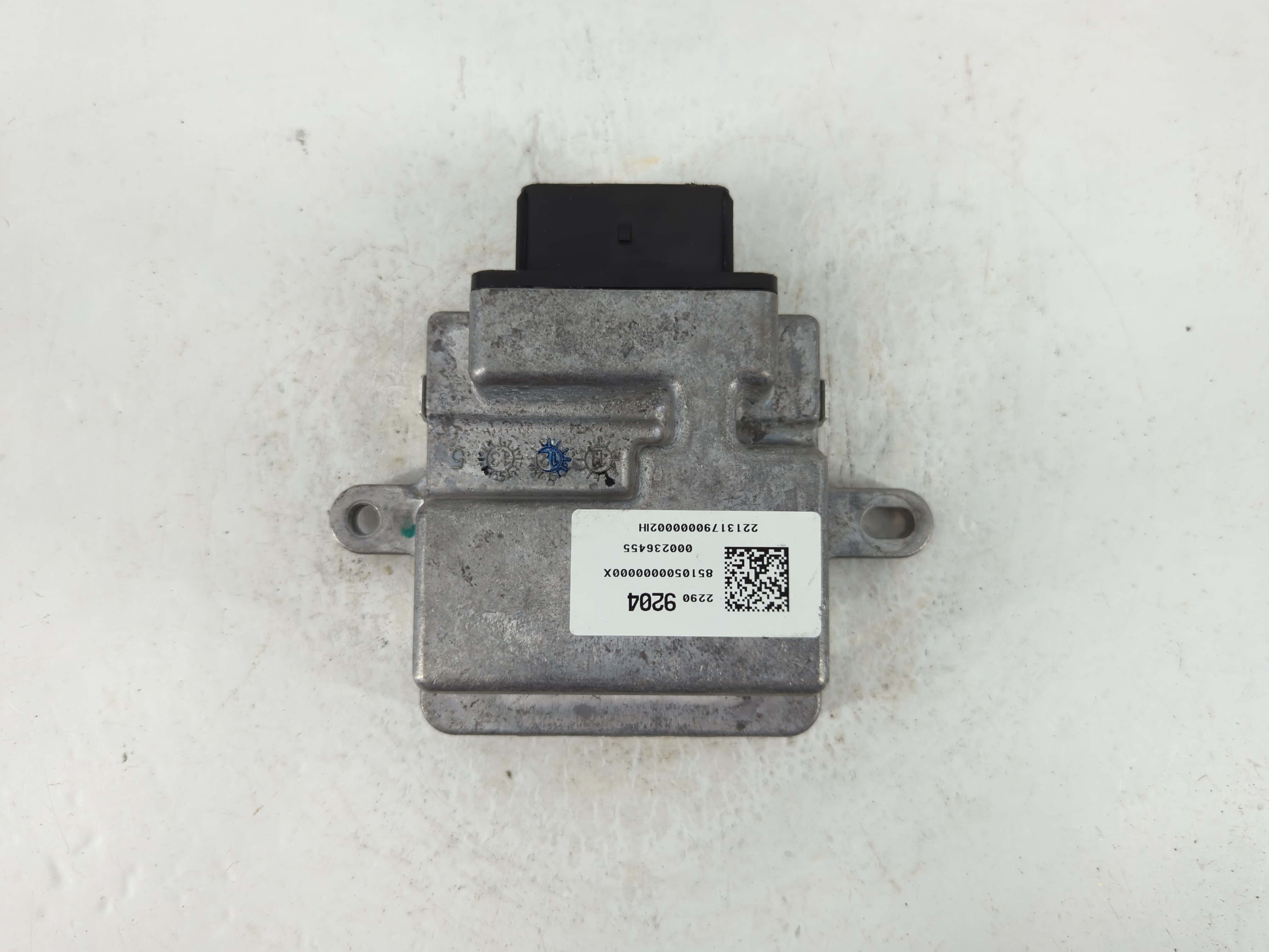 2013-2016 Chevrolet Malibu Traction Control Module 22909204 886674 - Oemusedautoparts1.com