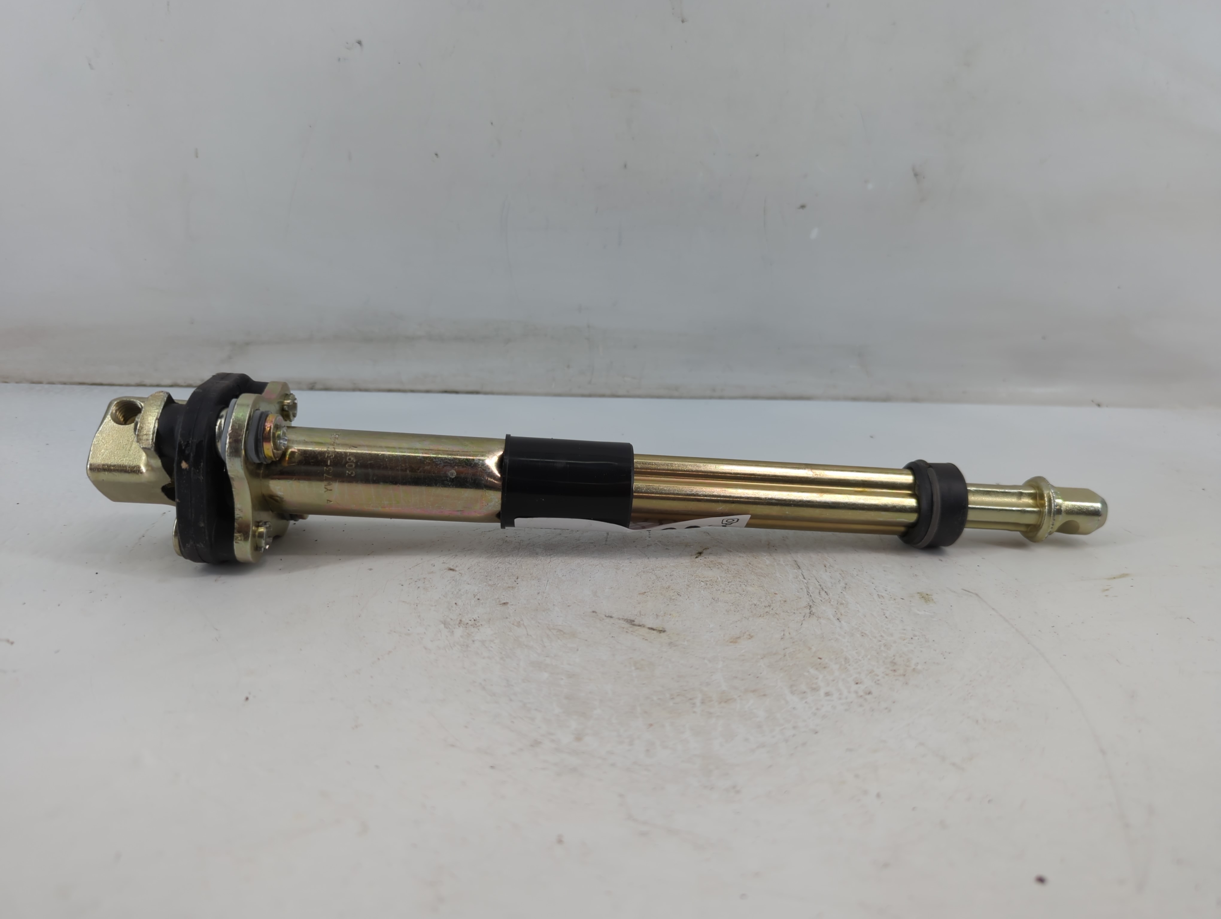 2000 Chrysler Town & Country SHTERRING SHAFT 886736 - Oemusedautoparts1.com
