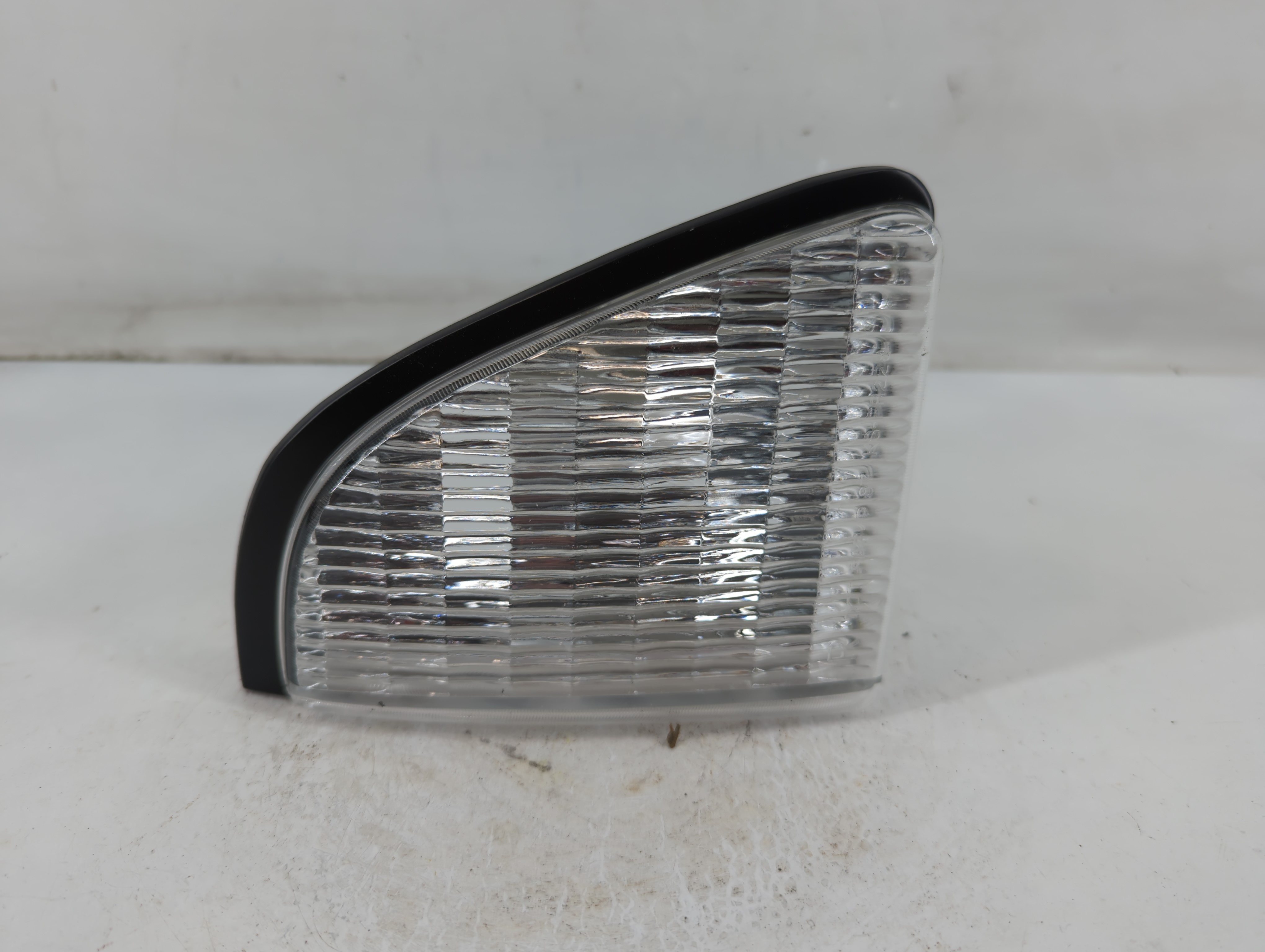 1993 Ford Mustang Driver Left Oem Front Light Lamp 886737 - Oemusedautoparts1.com