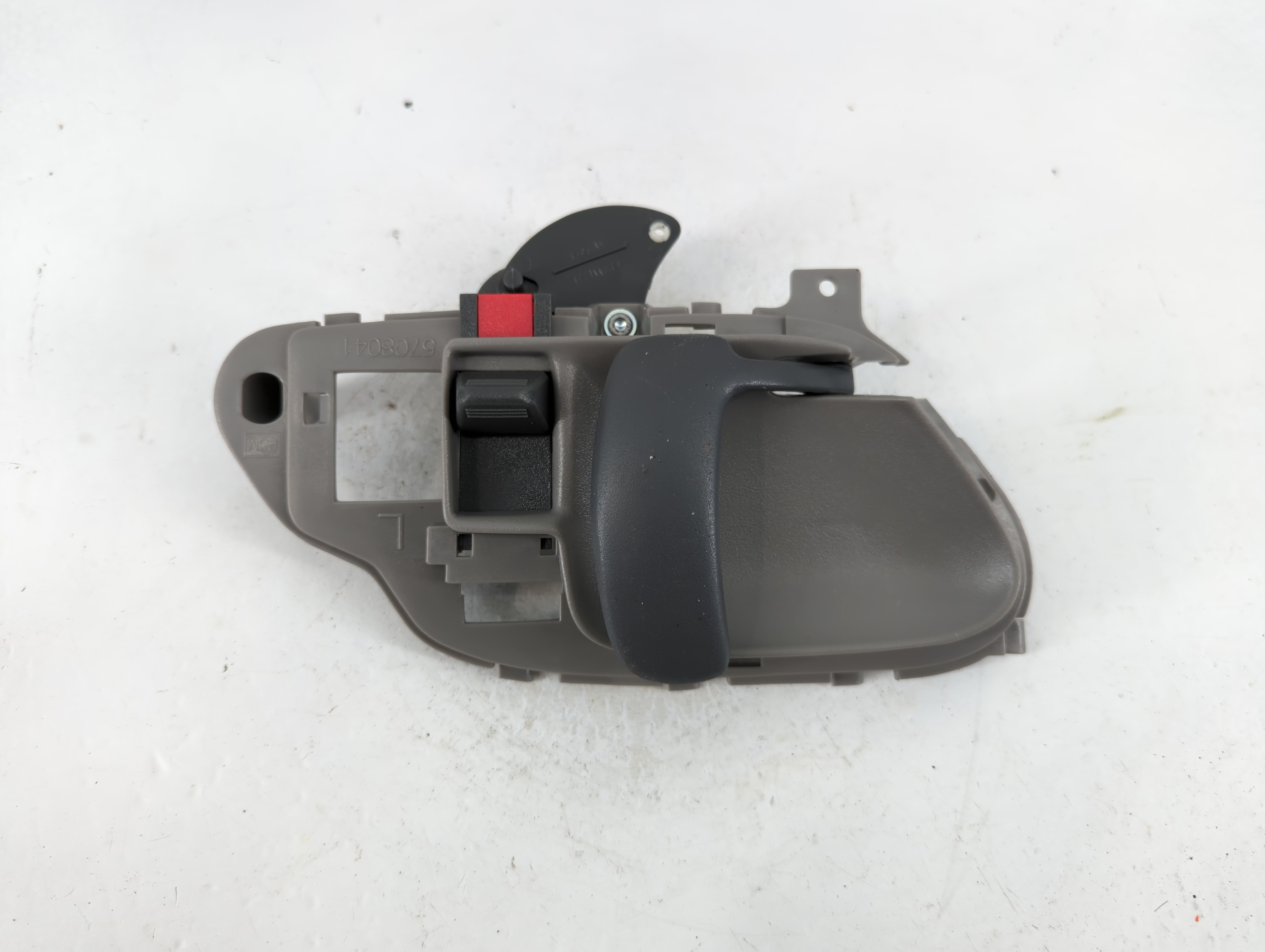 2000 Gmc Sierra 1500 Drivers Side Inside Front Door Handle Oem 886757 - Oemusedautoparts1.com
