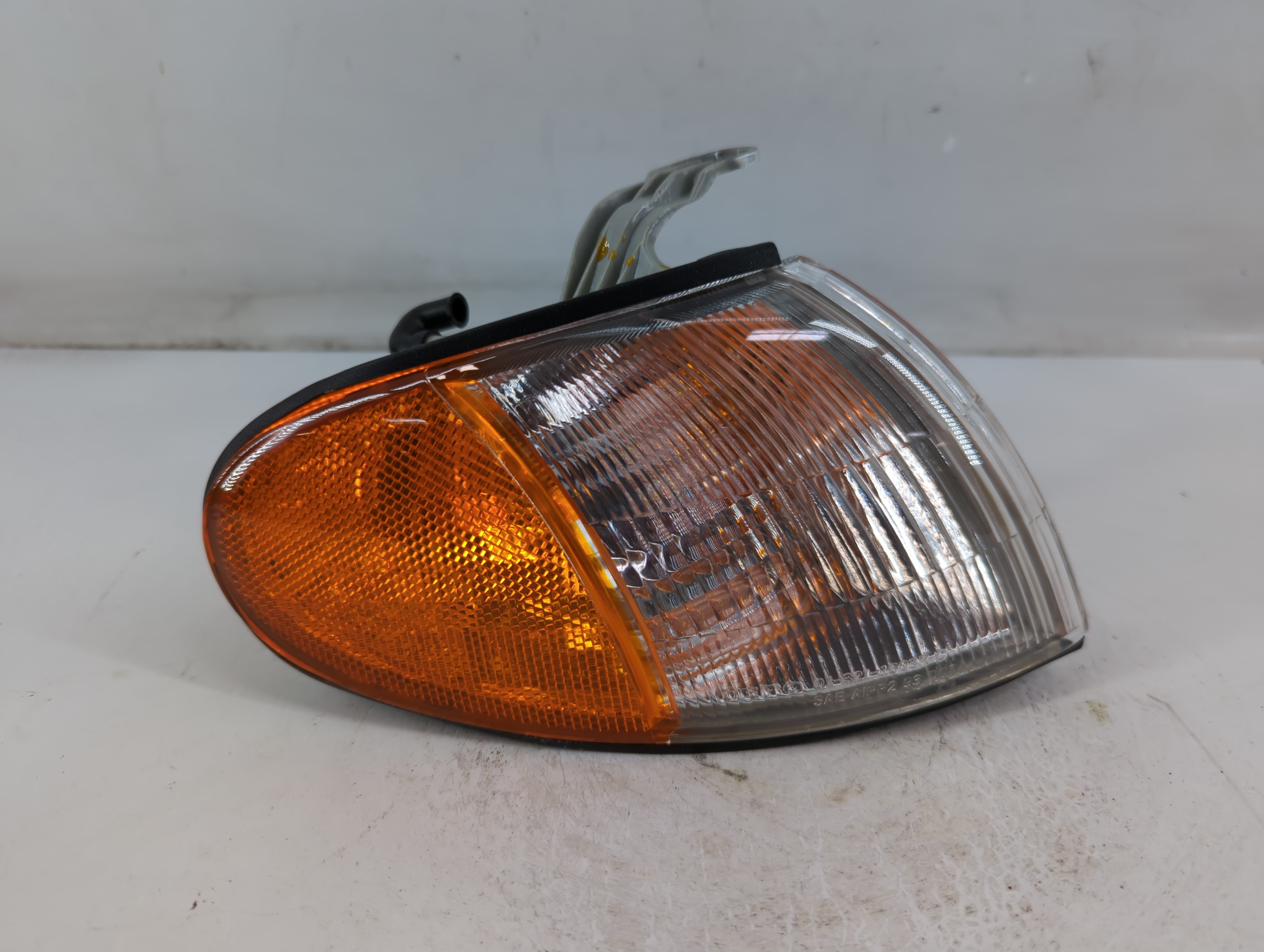 1995-1997 Hyundai Accent Passenger Right Oem Front Light Lamp 886758 - Oemusedautoparts1.com